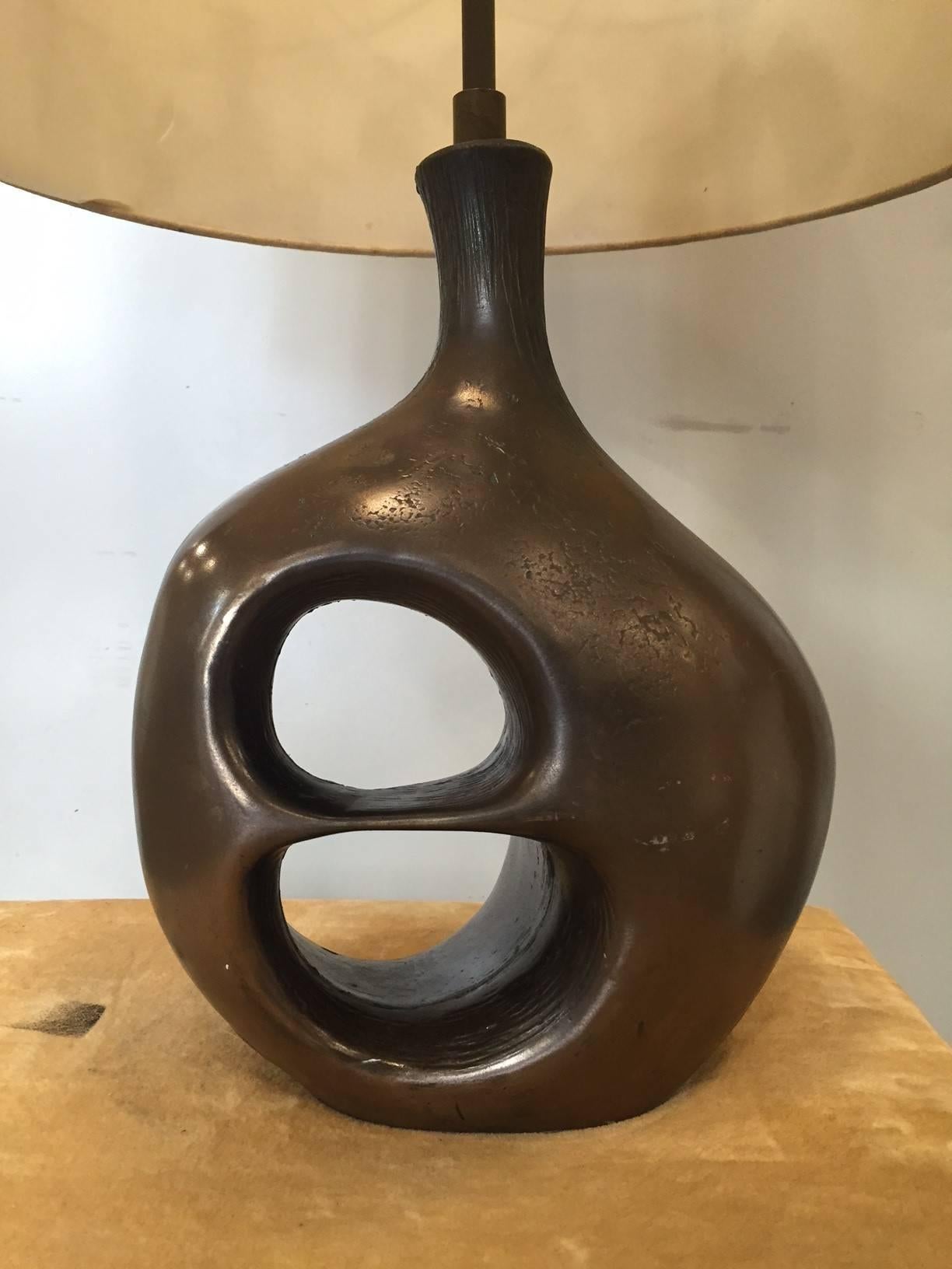 Pair of Patinated Copper Organic Lamps In Good Condition In New York, NY
