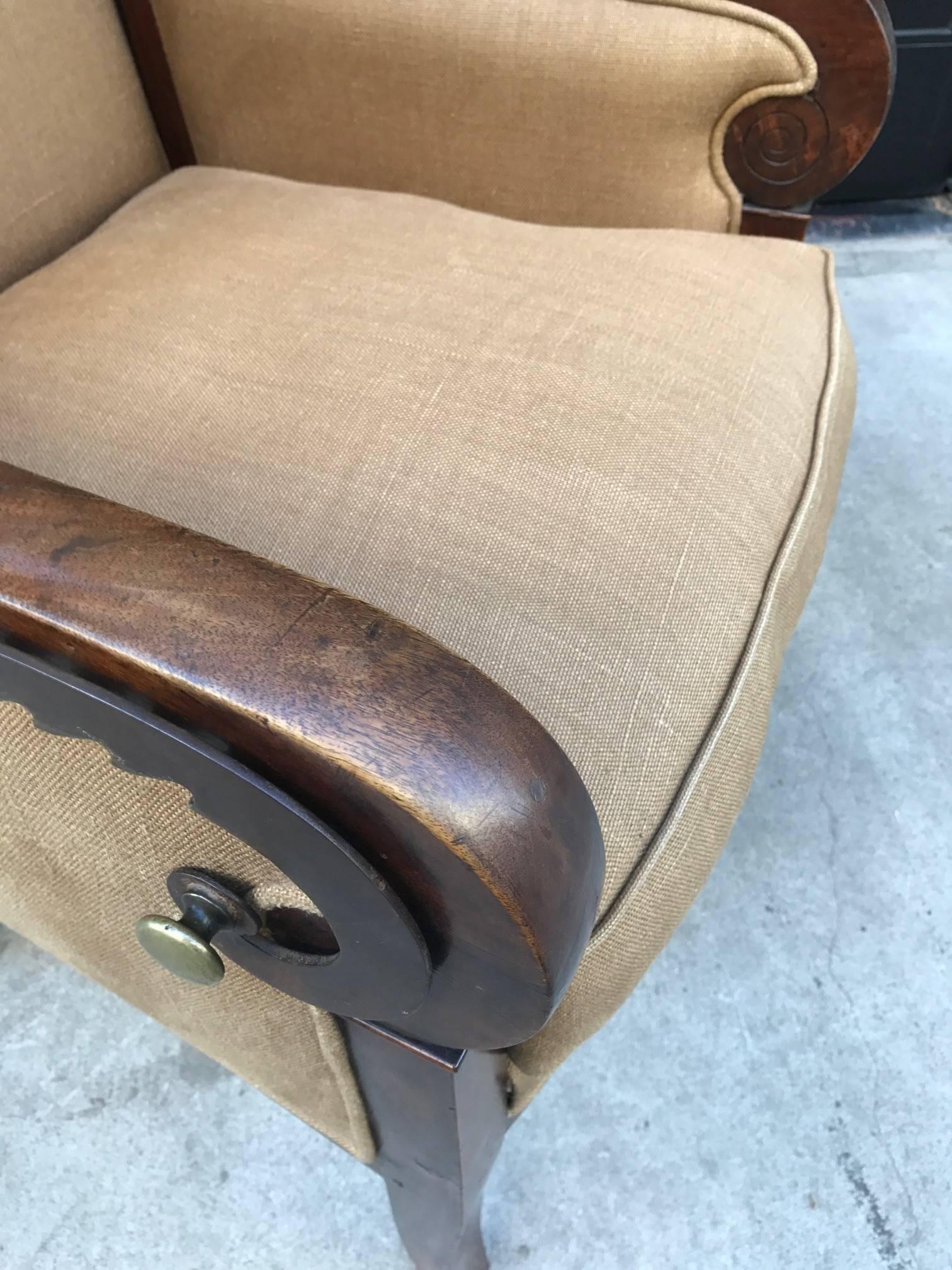 Antique Biedermeier Reclining Wingback Chair In Good Condition In New York, NY