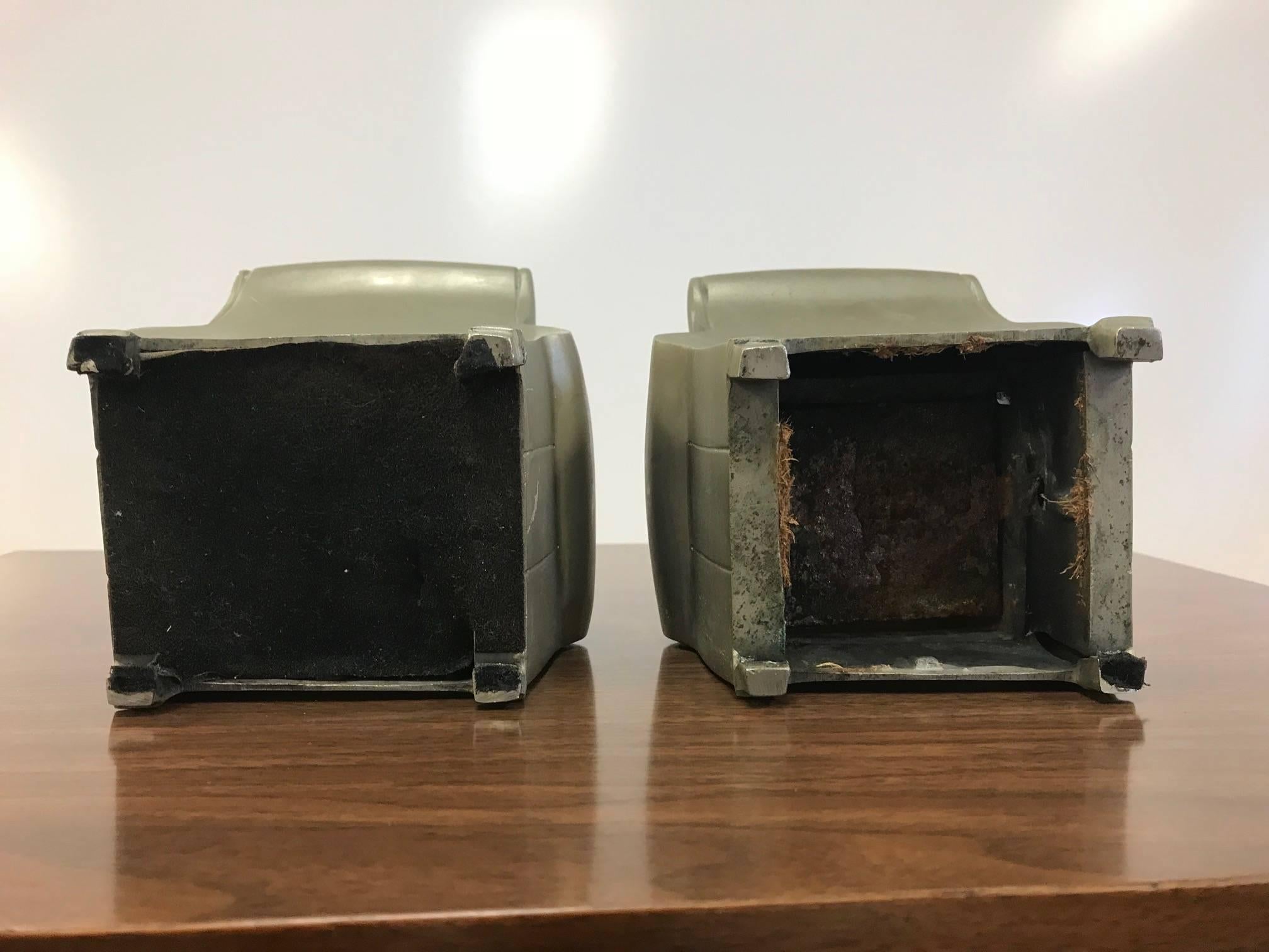 Pair of Pewter Lounge Chair Bookends In Good Condition In New York, NY