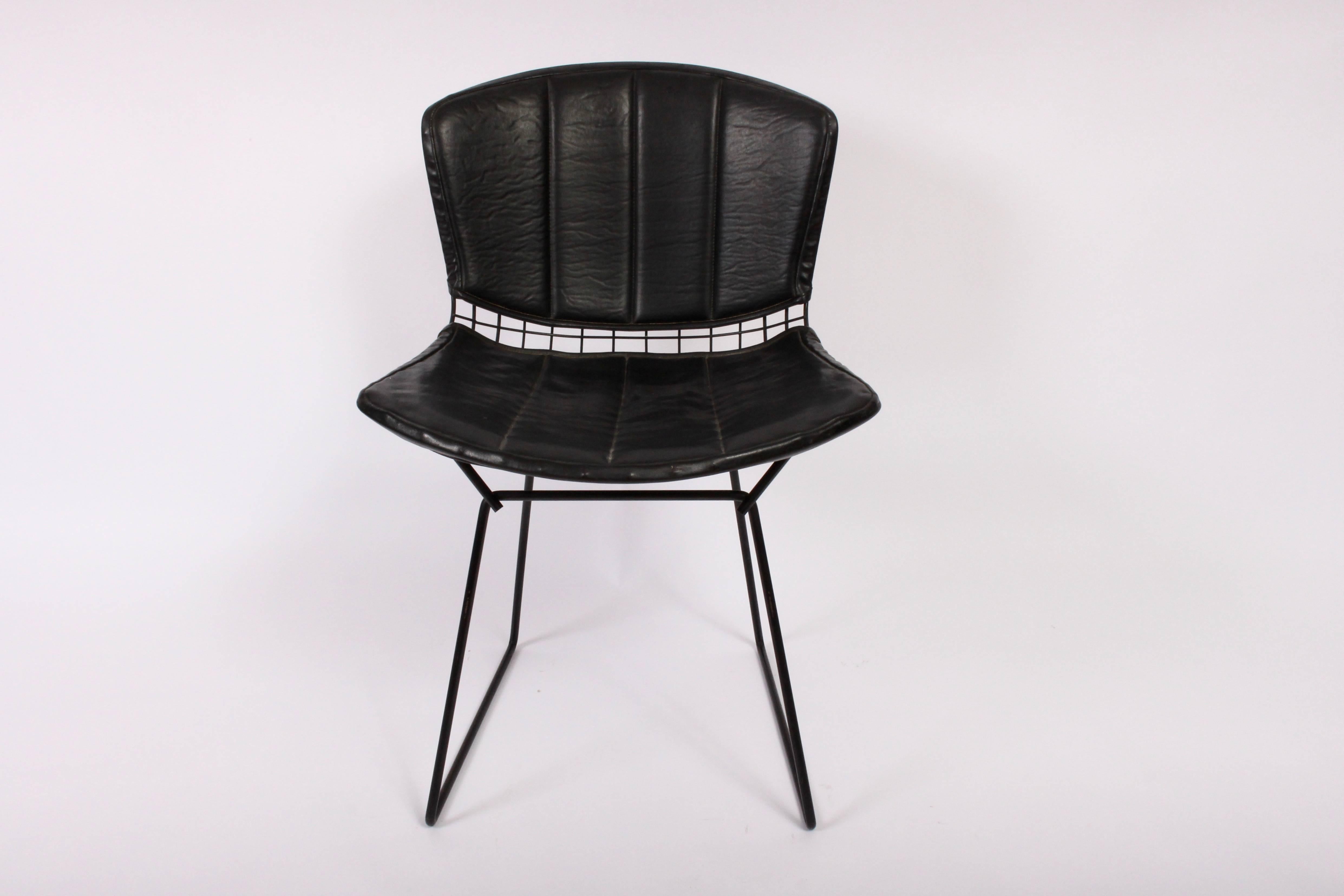 Mid-Century Modern 16 Original Vintage Harry Bertoia for Knoll Black Wire Side Chairs, Circa 1960