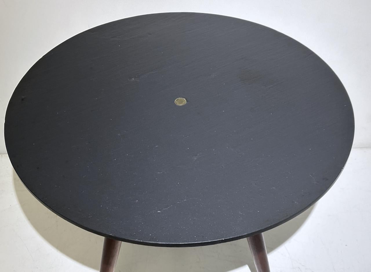 20th Century Phillip Lloyd Powell Circular Charcoal Slate and Walnut Occasional Table, 1960 For Sale