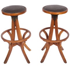 Antique Pair of Architect Swivel Stools in Oak and Leather with Heel Ring, Circa 1910 