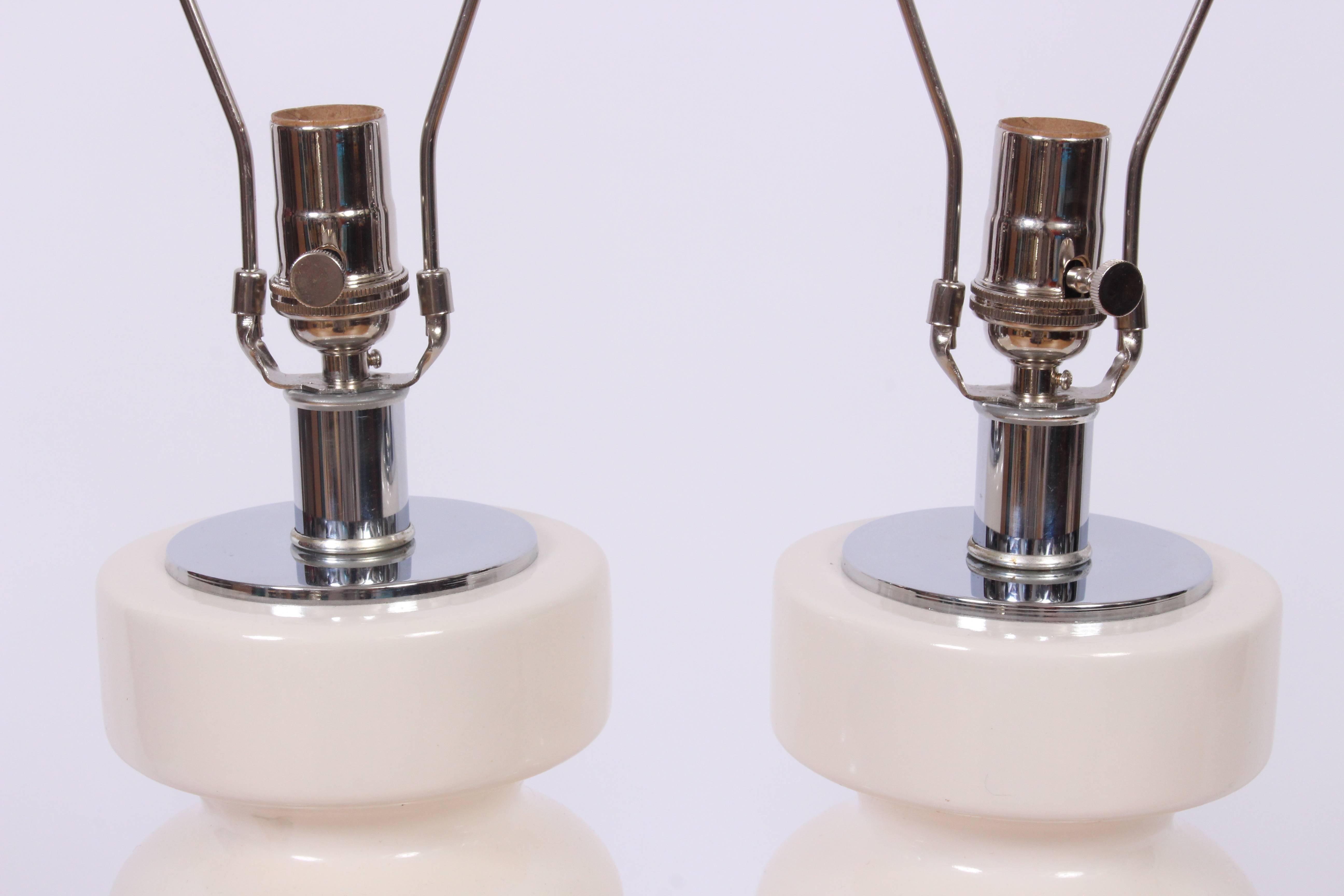 Late 20th Century Tall Pair of Laurel Lamp Co. Off White Glazed Ceramic & Chrome Table Lamps, 1970