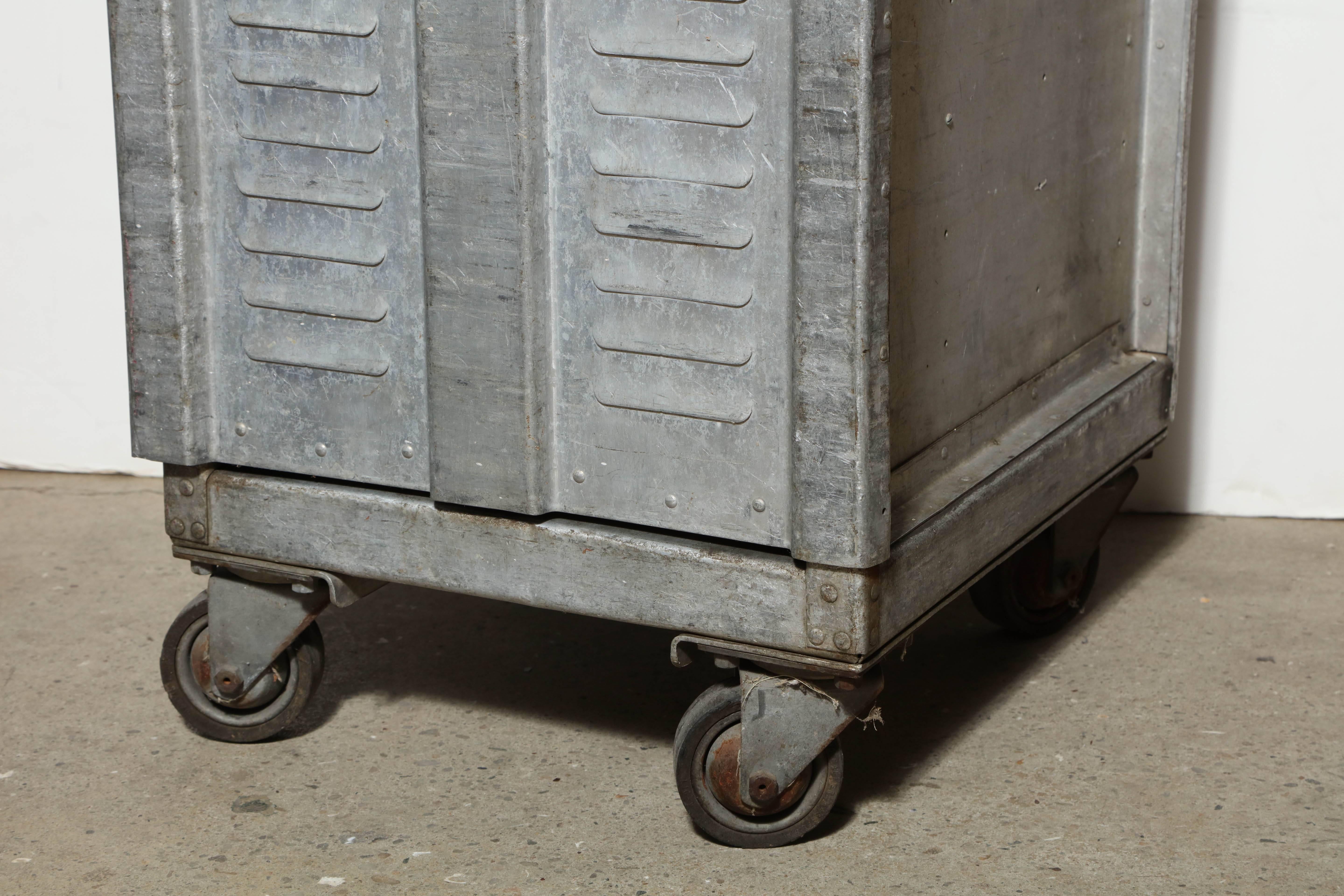 Mid-20th Century Tall Bucksco Enterprises Industrial Aluminium Rolling Locking Cabinet, 1950s