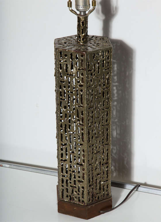 Pair of Marcello Fantoni Torch Cut Bronzed Brass Brutalist Hexagonal Table Lamps 4