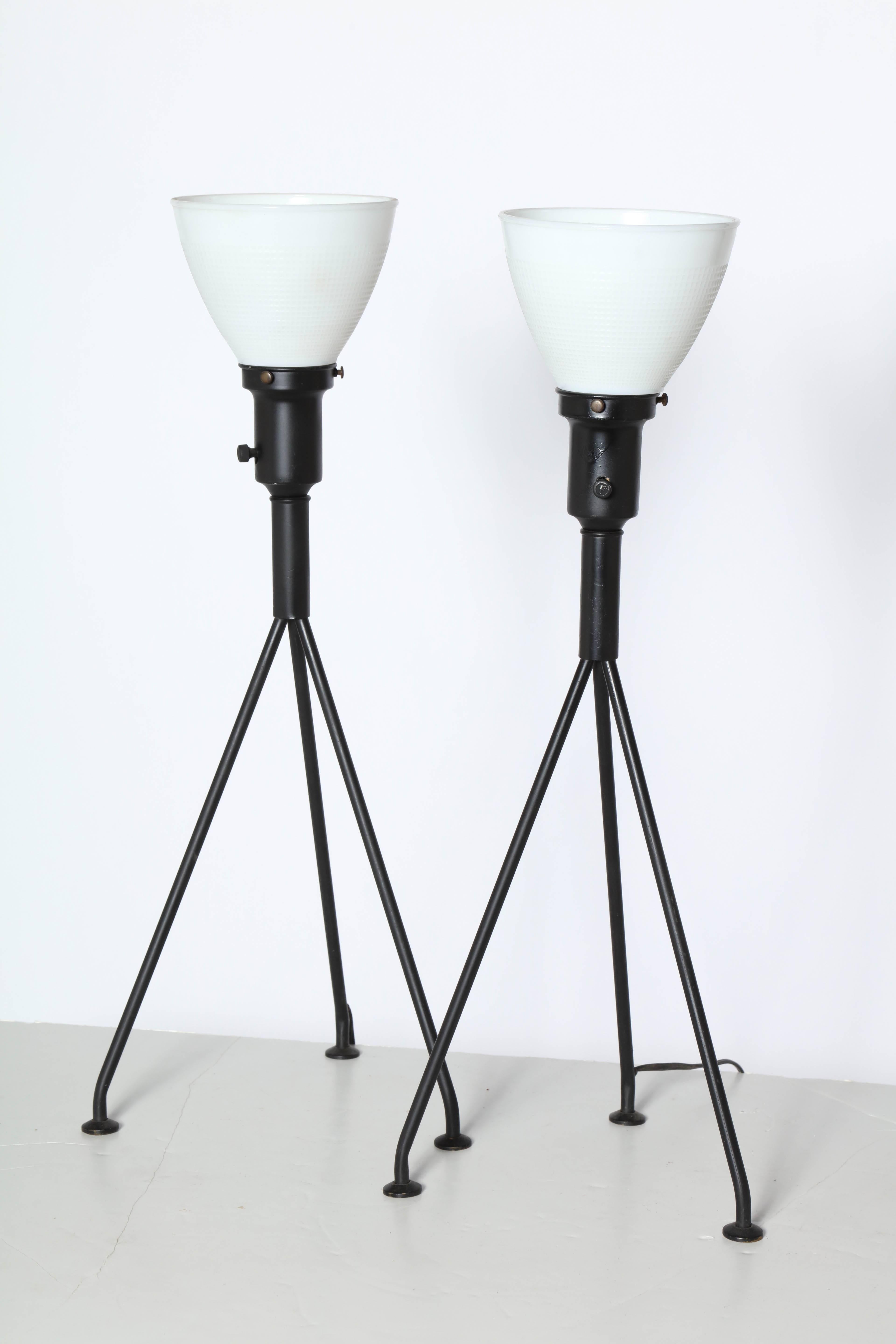 Mid-Century Modern Pair Gerald Thurston Black Iron Tripod Table Lamps with Milk Glass Shades For Sale