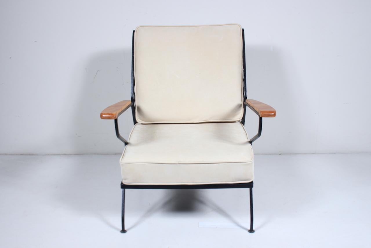 Maurizio Tempestini pour John Salterini Chaise longue en fer, érable et cuir, années 1950 en vente 2