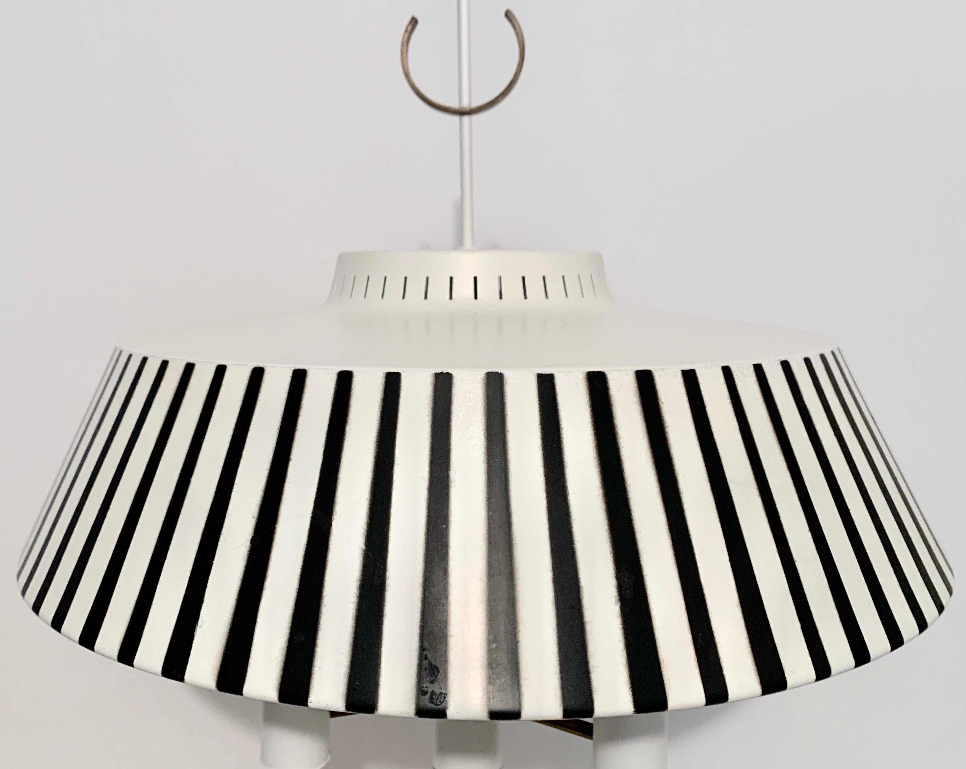 Gerald Thurston White Candlestick Lamp with Black & White Stripe Metal Shade For Sale 3