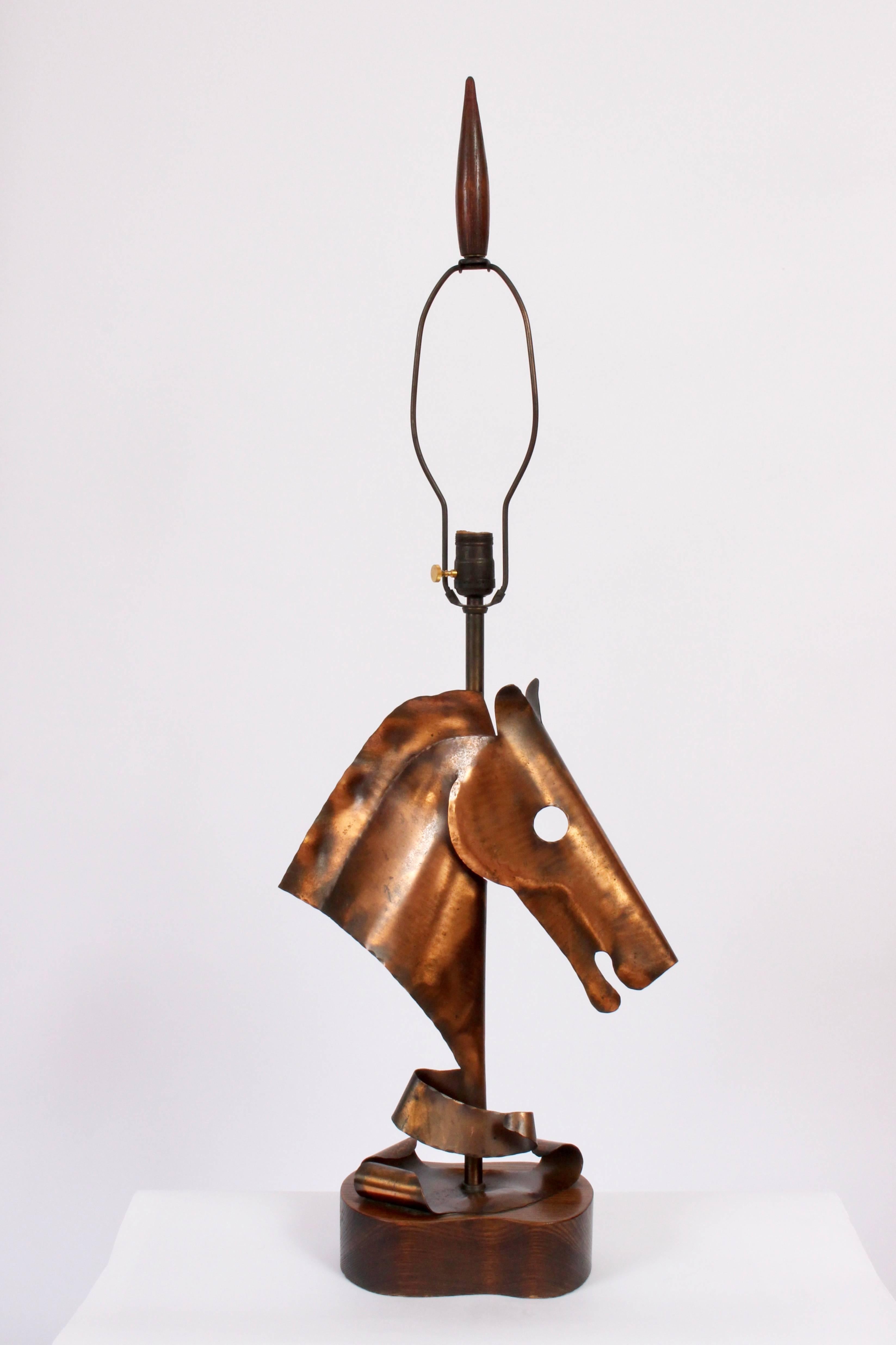 American Yasha Heifetz Horse Head Table Lamp in Hammered Copper, Circa 1950 For Sale
