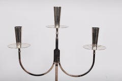Candelabro triple de plata Tommi Parzinger Heirloom 700, años 50