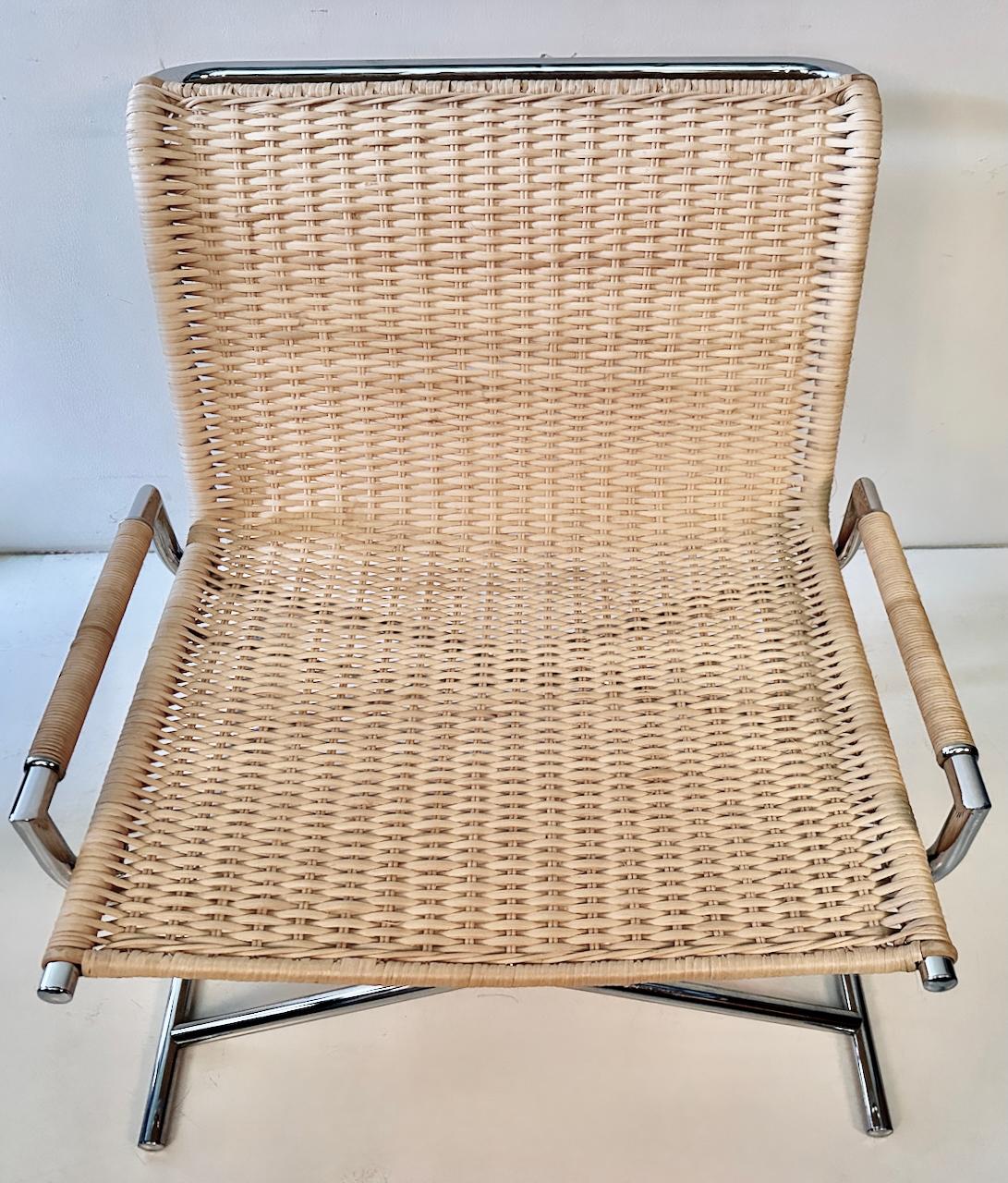 Ward Bennett für Brickell, neu lackierter „Sled“-Loungesessel mit Rohrgeflecht, um 1970 im Zustand „Gut“ im Angebot in Bainbridge, NY