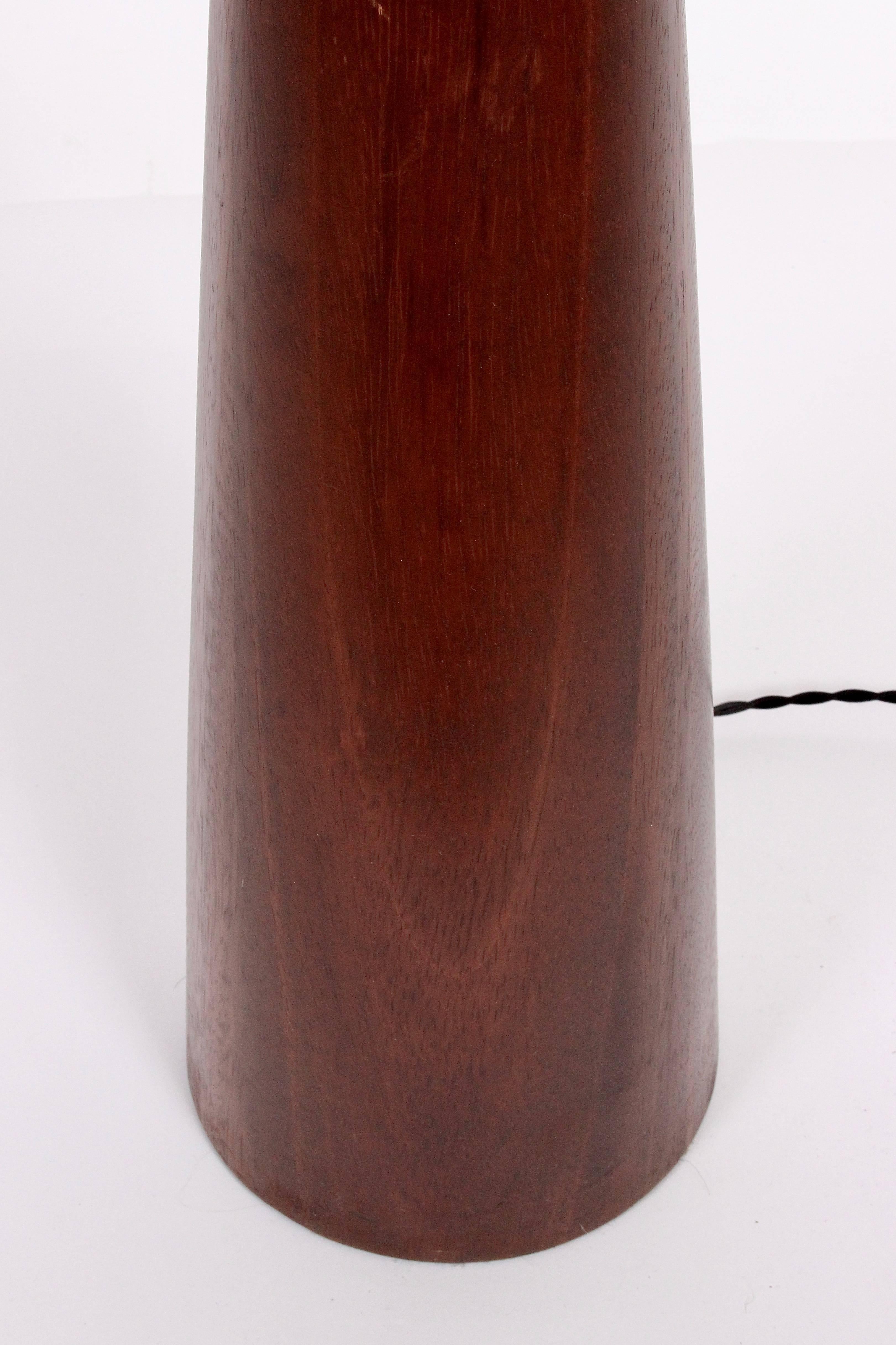 Phillip Lloyd Powell Style Solid Walnut Floor Lamp, 1960s In Good Condition In Bainbridge, NY
