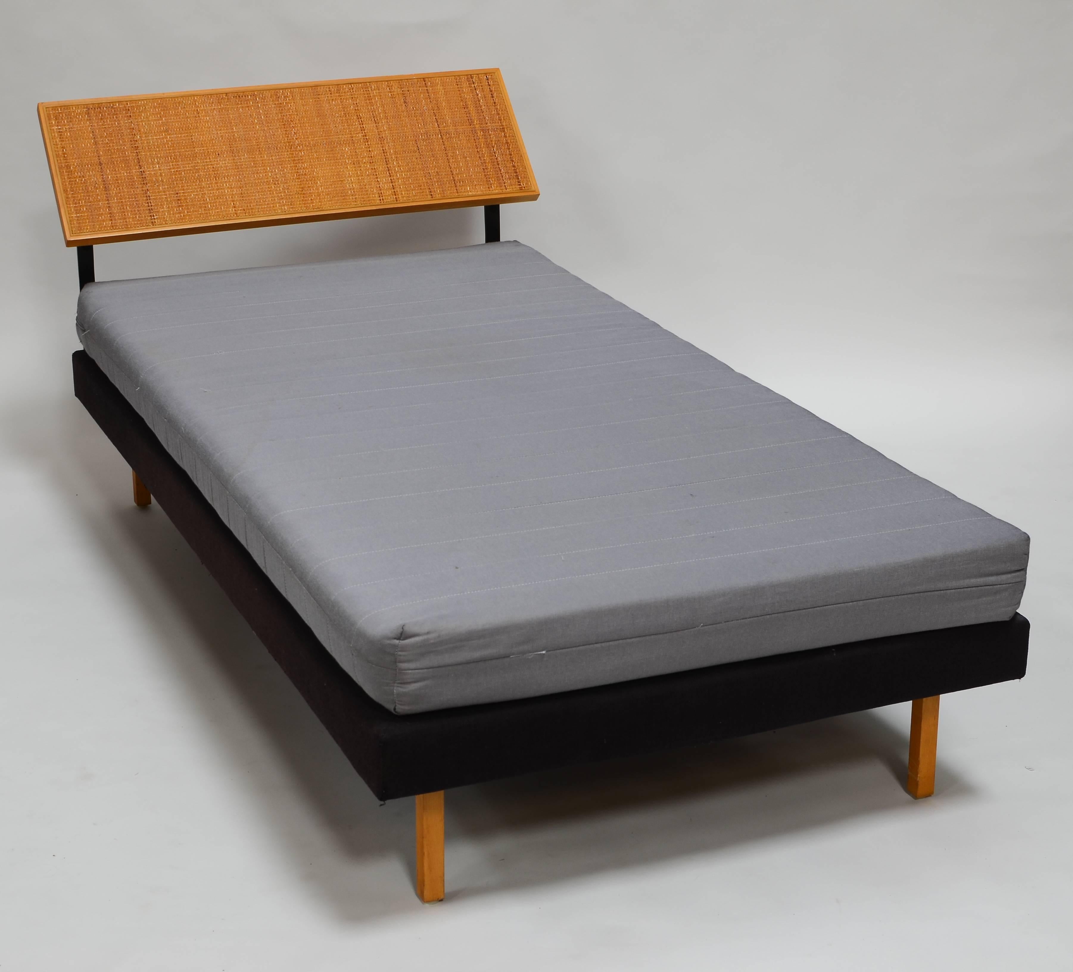 Richard Schultz Daybed for Knoll, 1960s For Sale 2