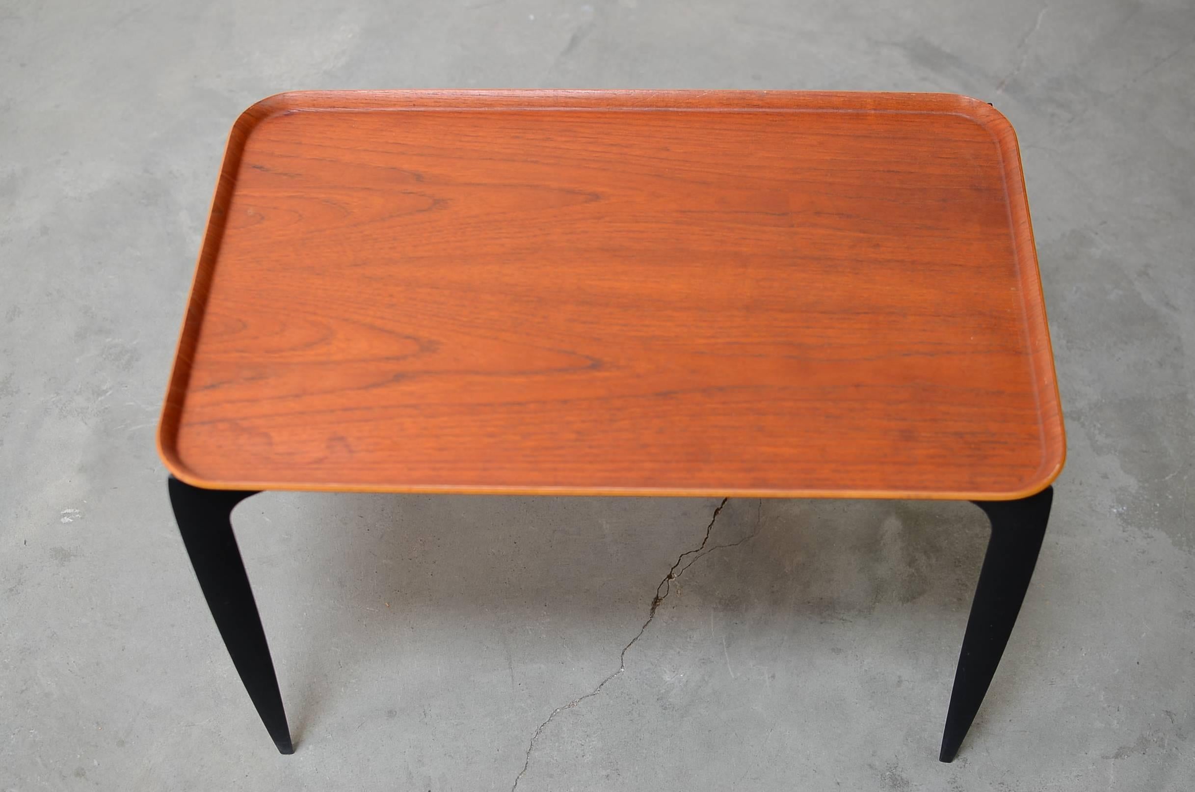 Danish Rare Tray Table by Willumsen & Engholm for Fritz Hansen, Denmark, 1950s For Sale