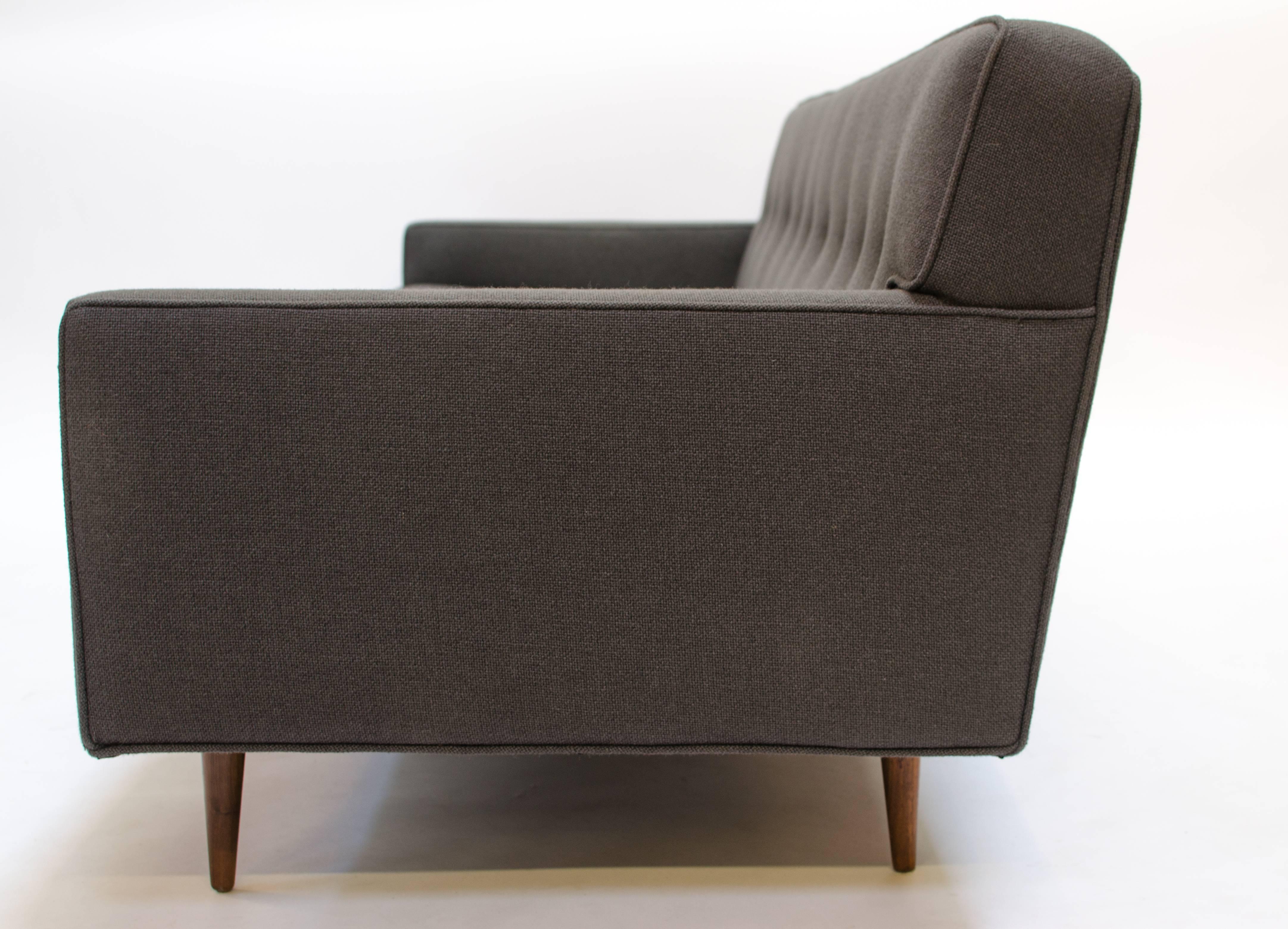 Mid-Century Modern Paul McCobb Mid-Century Style Sofa, 1950s For Sale
