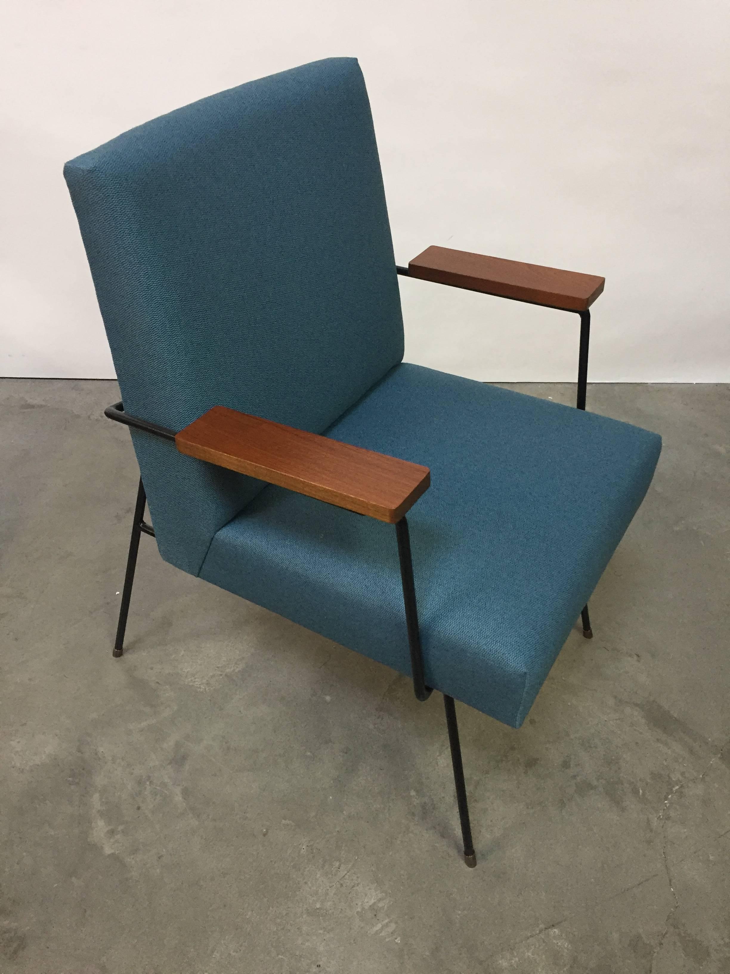 American California Modern Iron Armchair For Sale