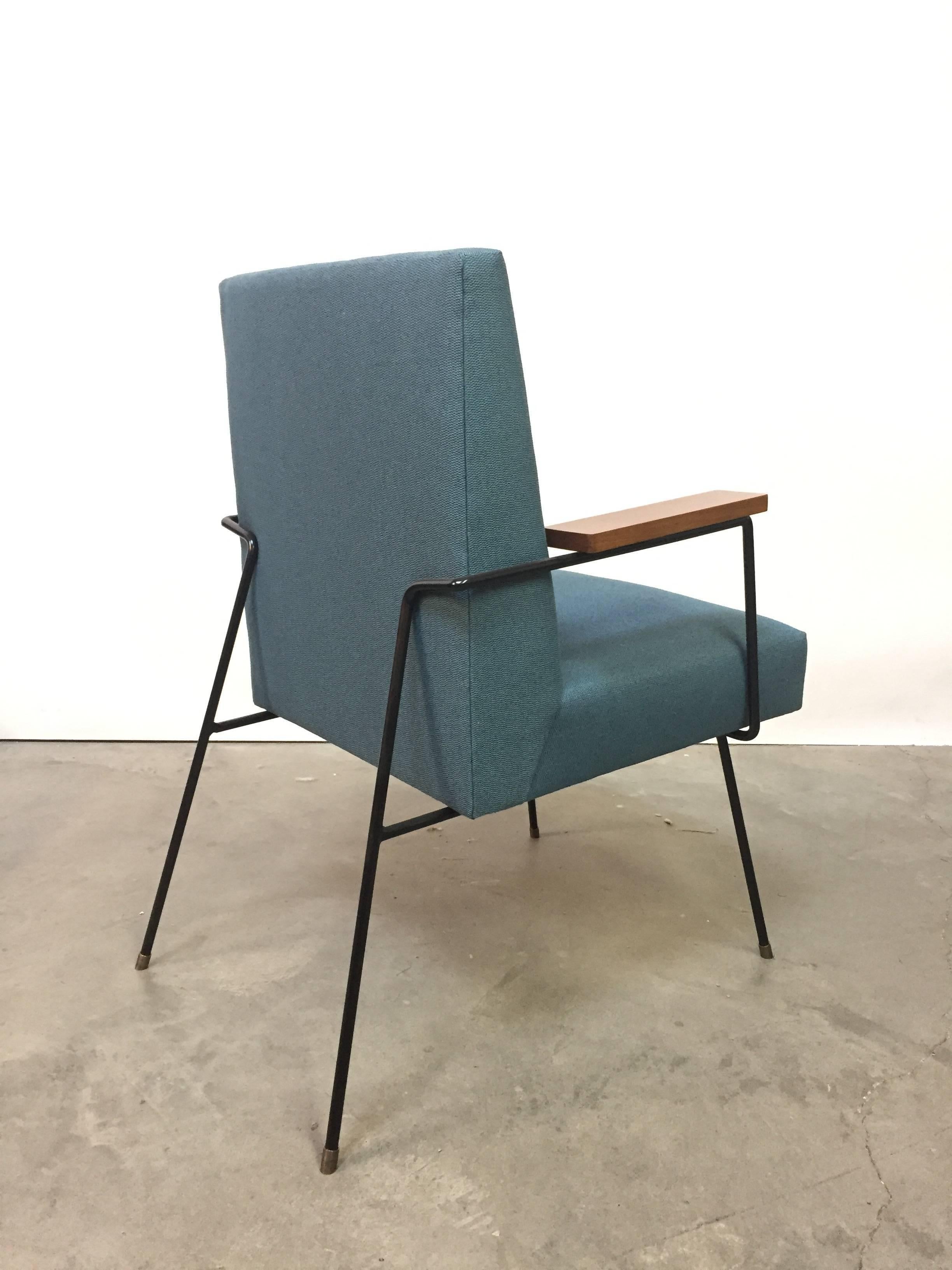 California Modern Iron Armchair In Excellent Condition For Sale In Berkeley, CA