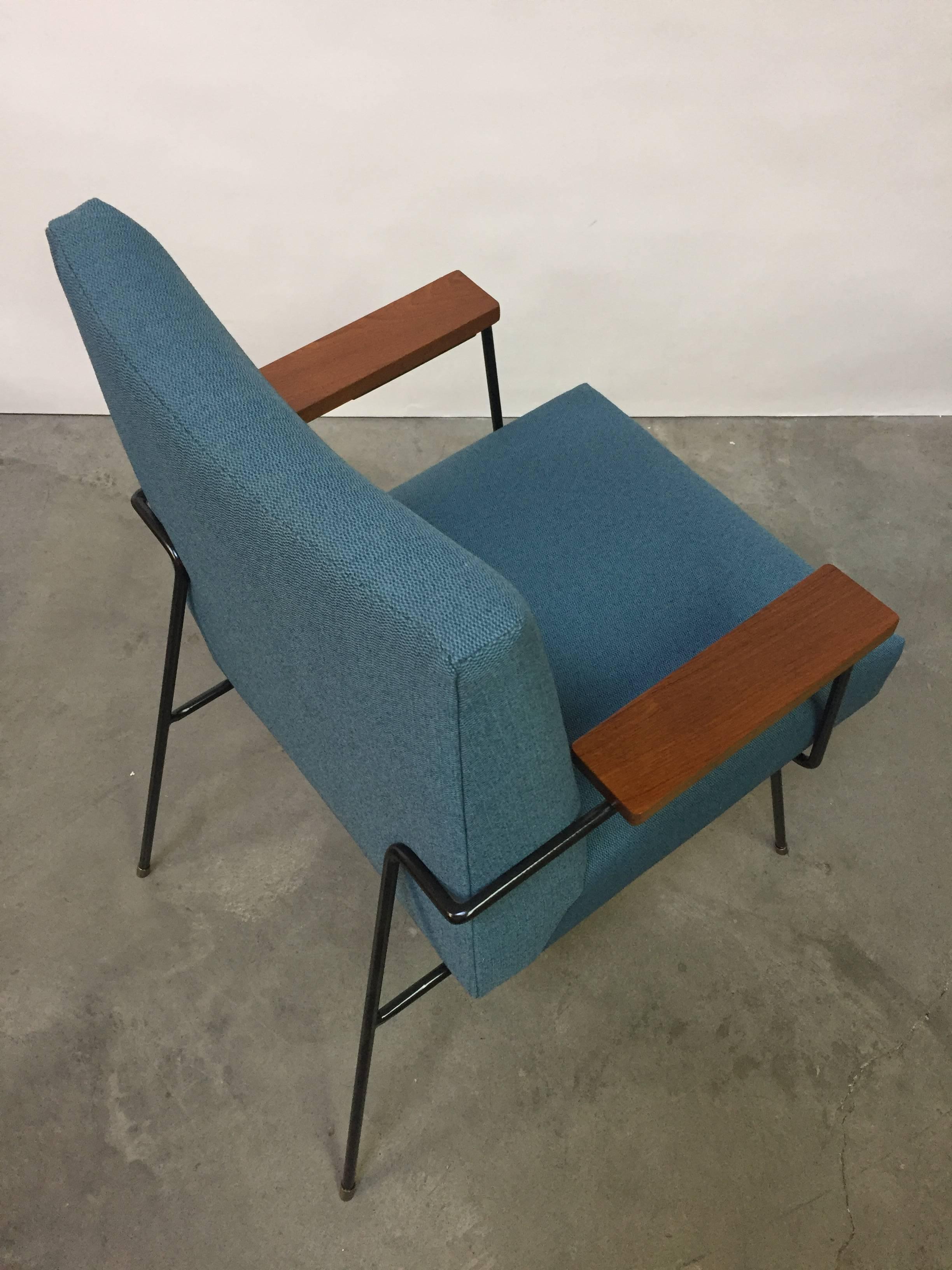 Contemporary California Modern Iron Armchair For Sale