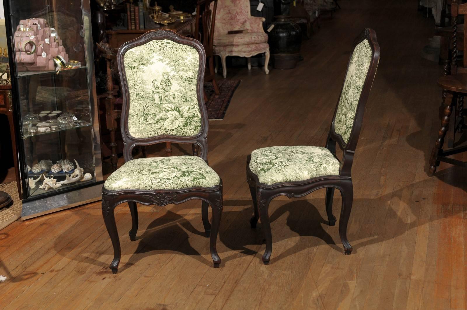 Upholstery Pair of Louis XV Side Chairs of Oak
