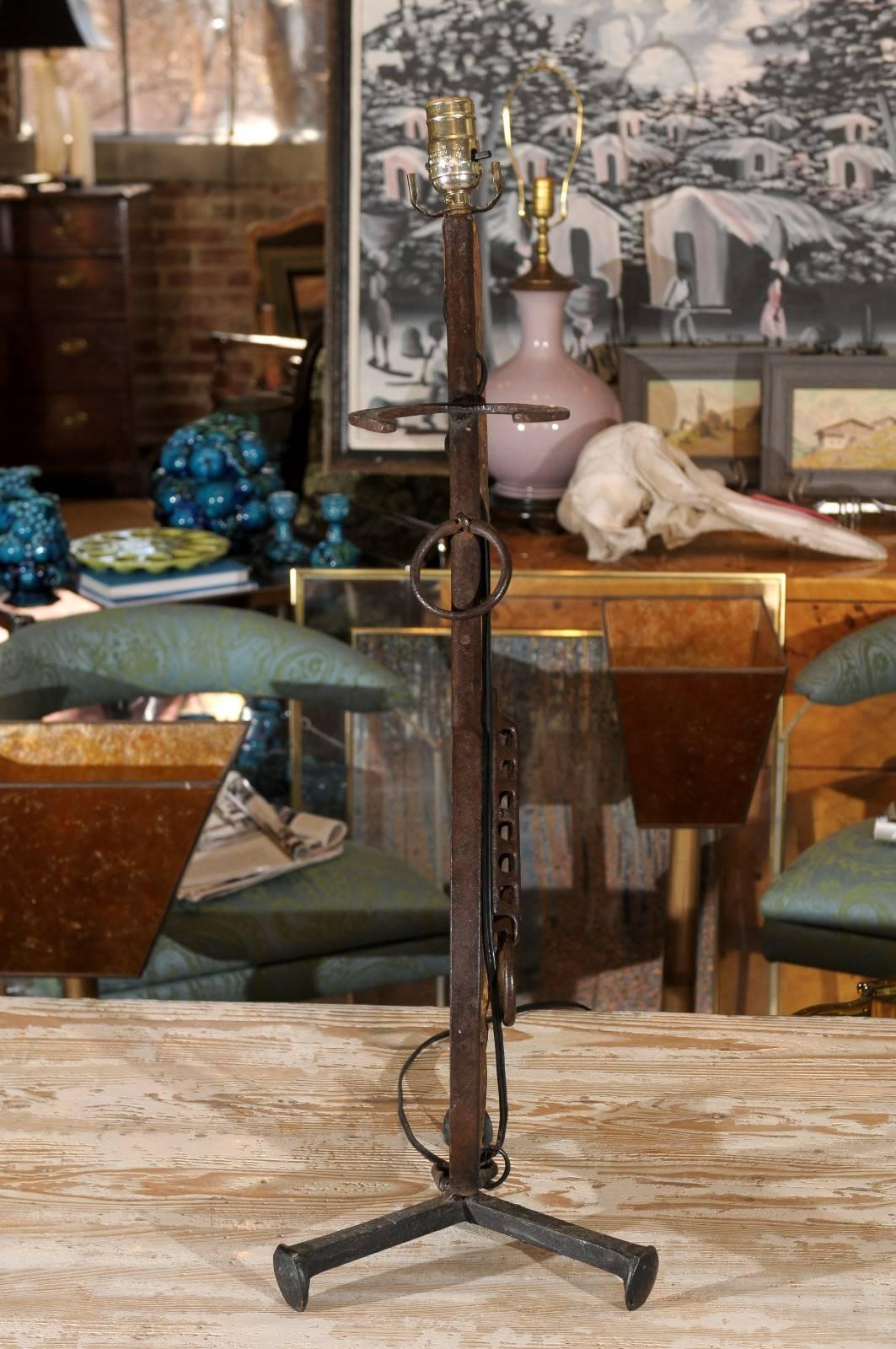 Vintage Folk Art Gun Lamp of Wrought Iron and Driftwood For Sale 1