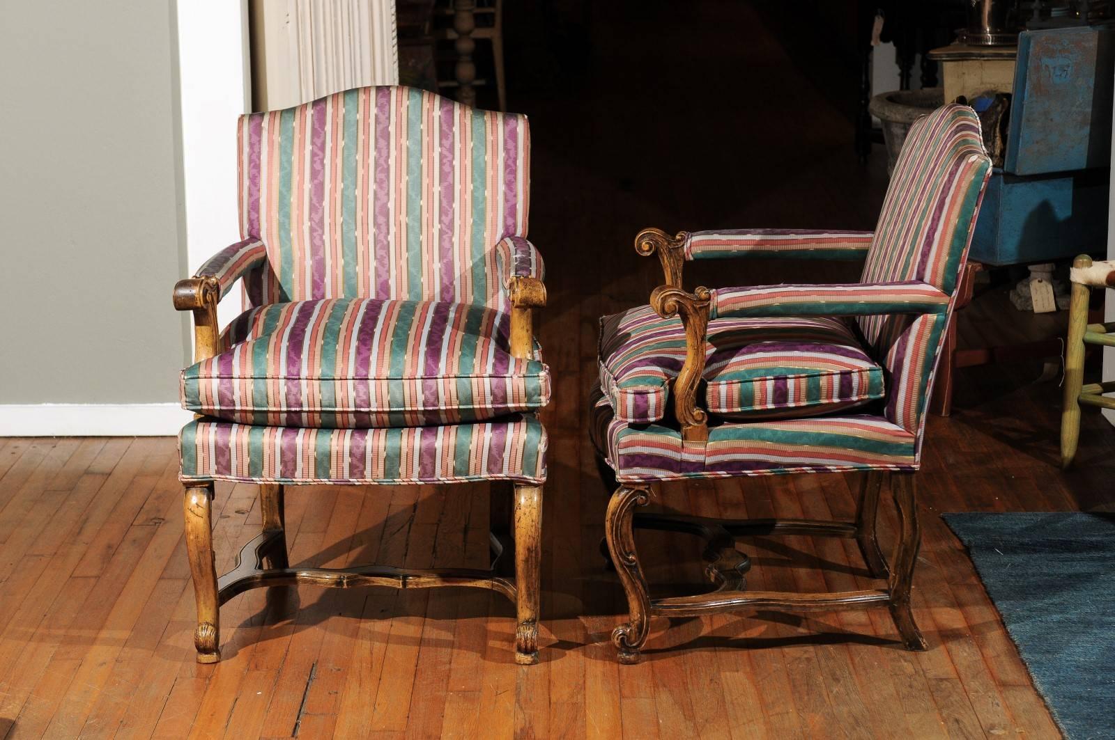 Pair of Italian Bergère Chairs 2