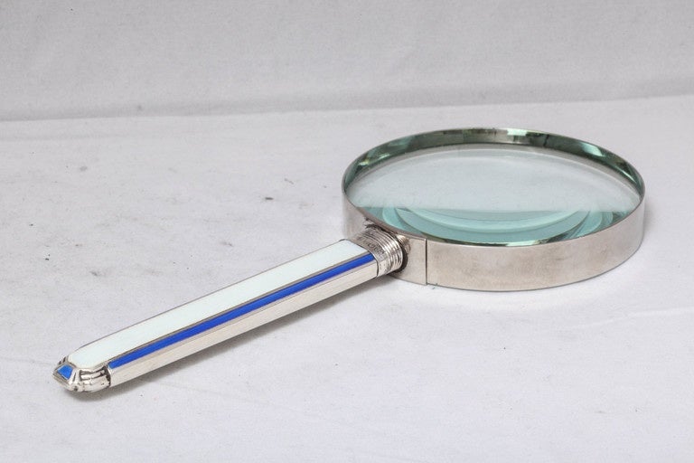 Art Deco Sterling Silver and Guilloche Enamel-Mounted Magnifying Glass In Excellent Condition In New York, NY
