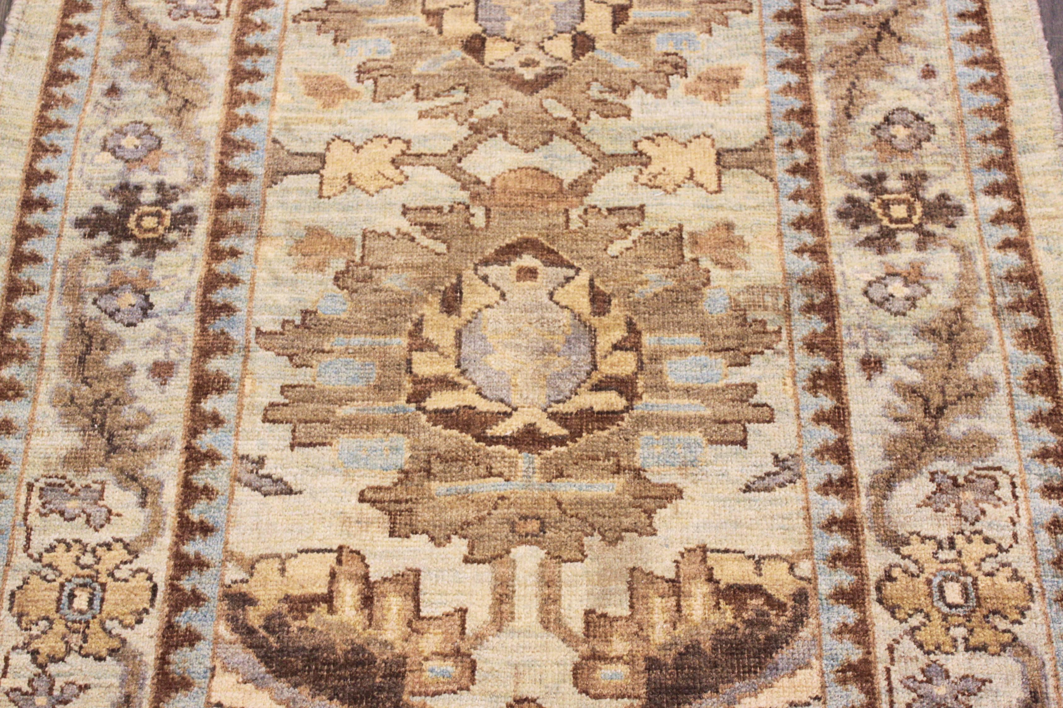 Tapis persan Sultanabad moderne beige et bleu du XXIe siècle Excellent état - En vente à Norwalk, CT