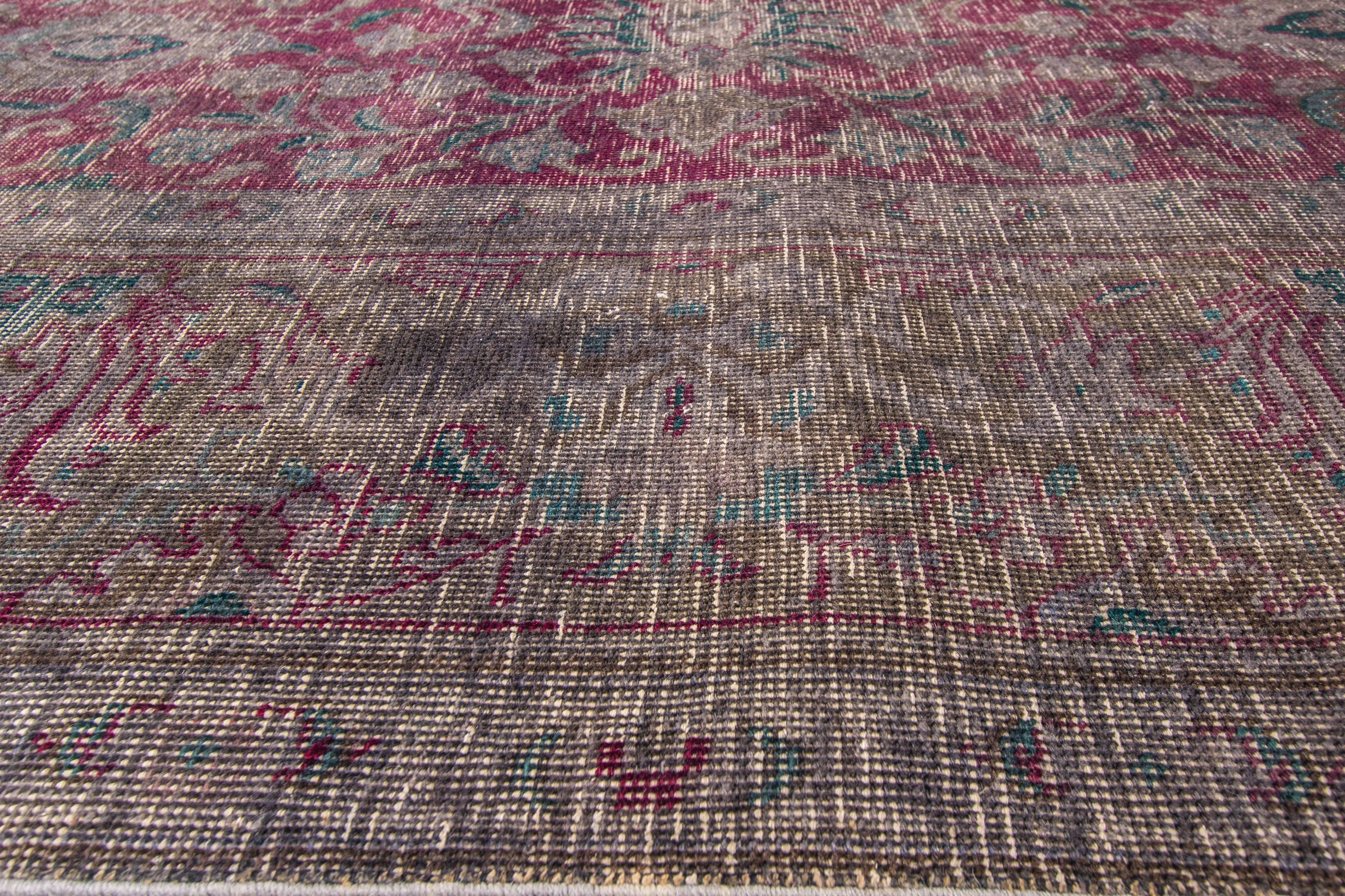 21st Century Contemporary Rose, Gray Overdyed Pakistani Rug In Excellent Condition For Sale In Norwalk, CT