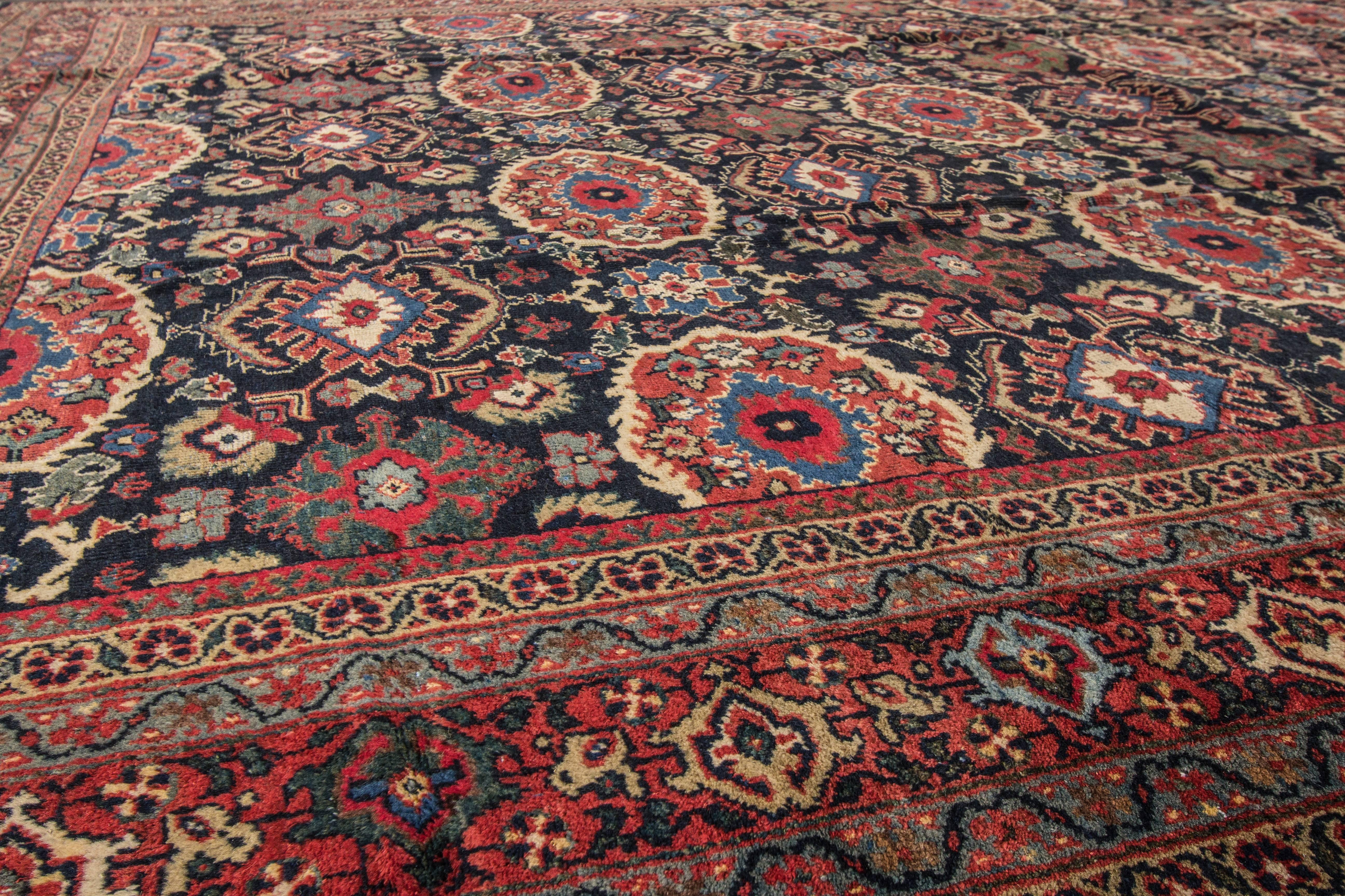 Wool Antique Sultanabad Rug