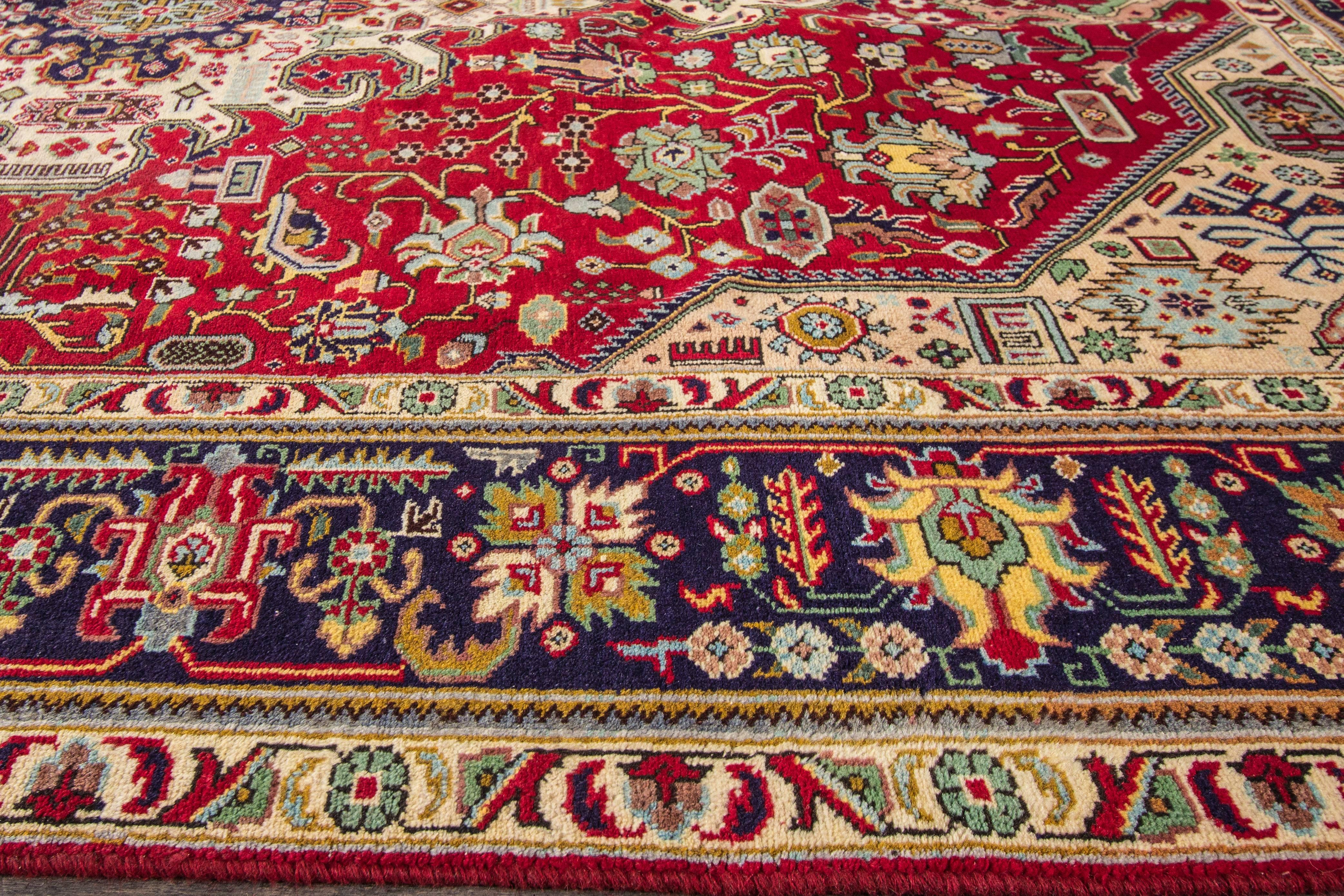 Vintage Persian Kashan Rug In Good Condition For Sale In Norwalk, CT