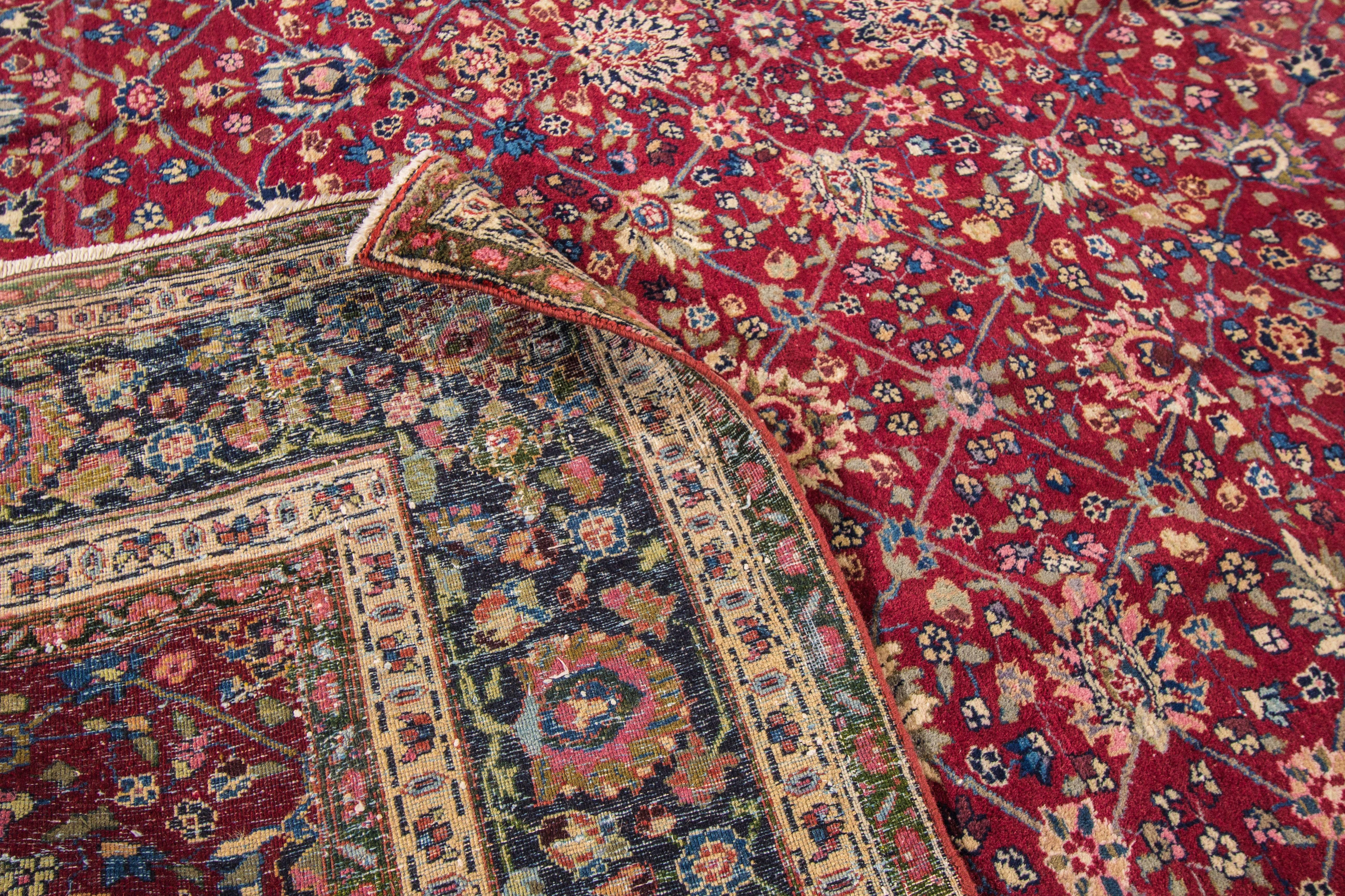 Einfach schöner antiker Täbriz-Teppich (Tabriz) im Angebot