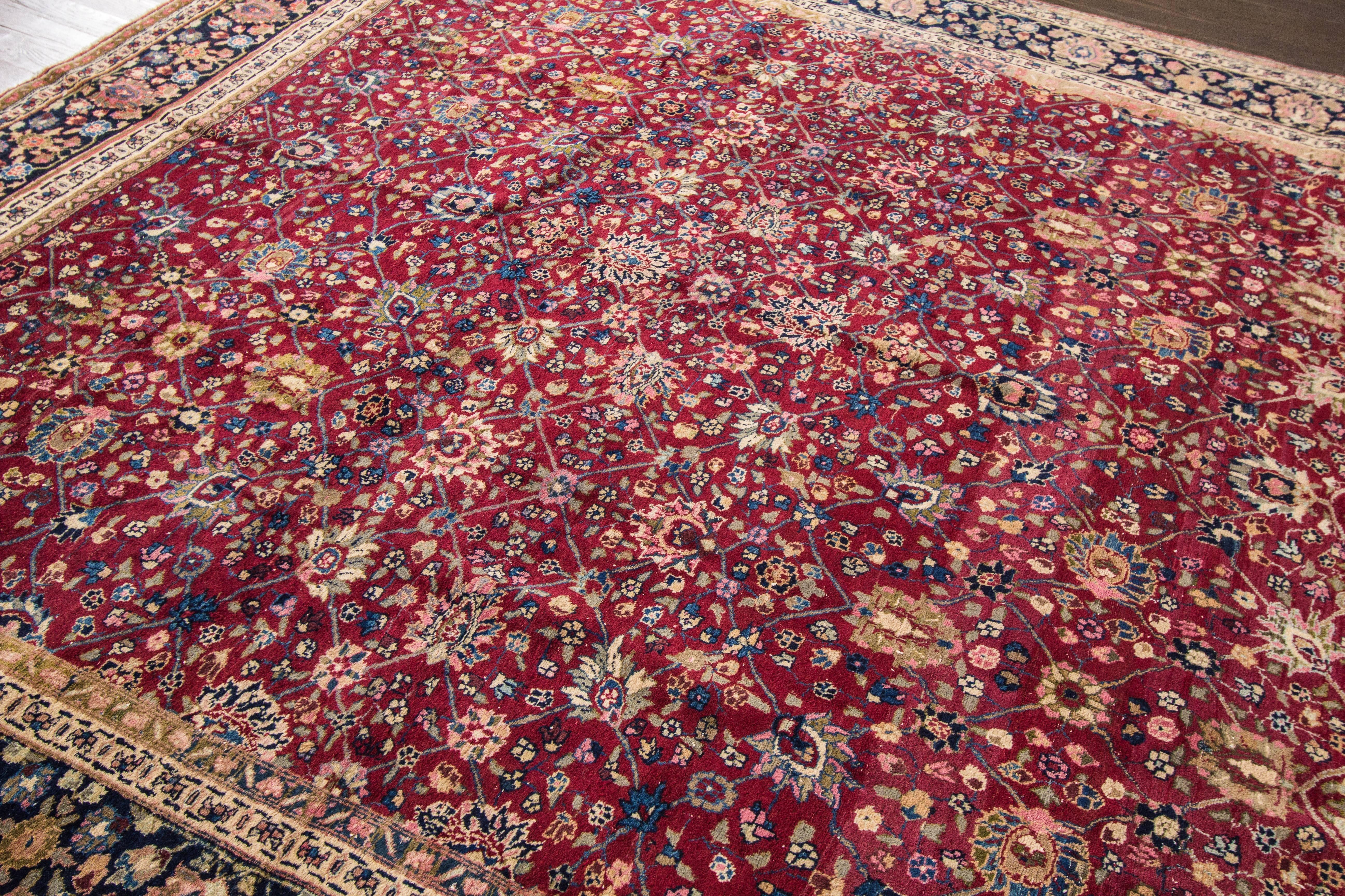 Einfach schöner antiker Täbriz-Teppich (Frühes 20. Jahrhundert) im Angebot