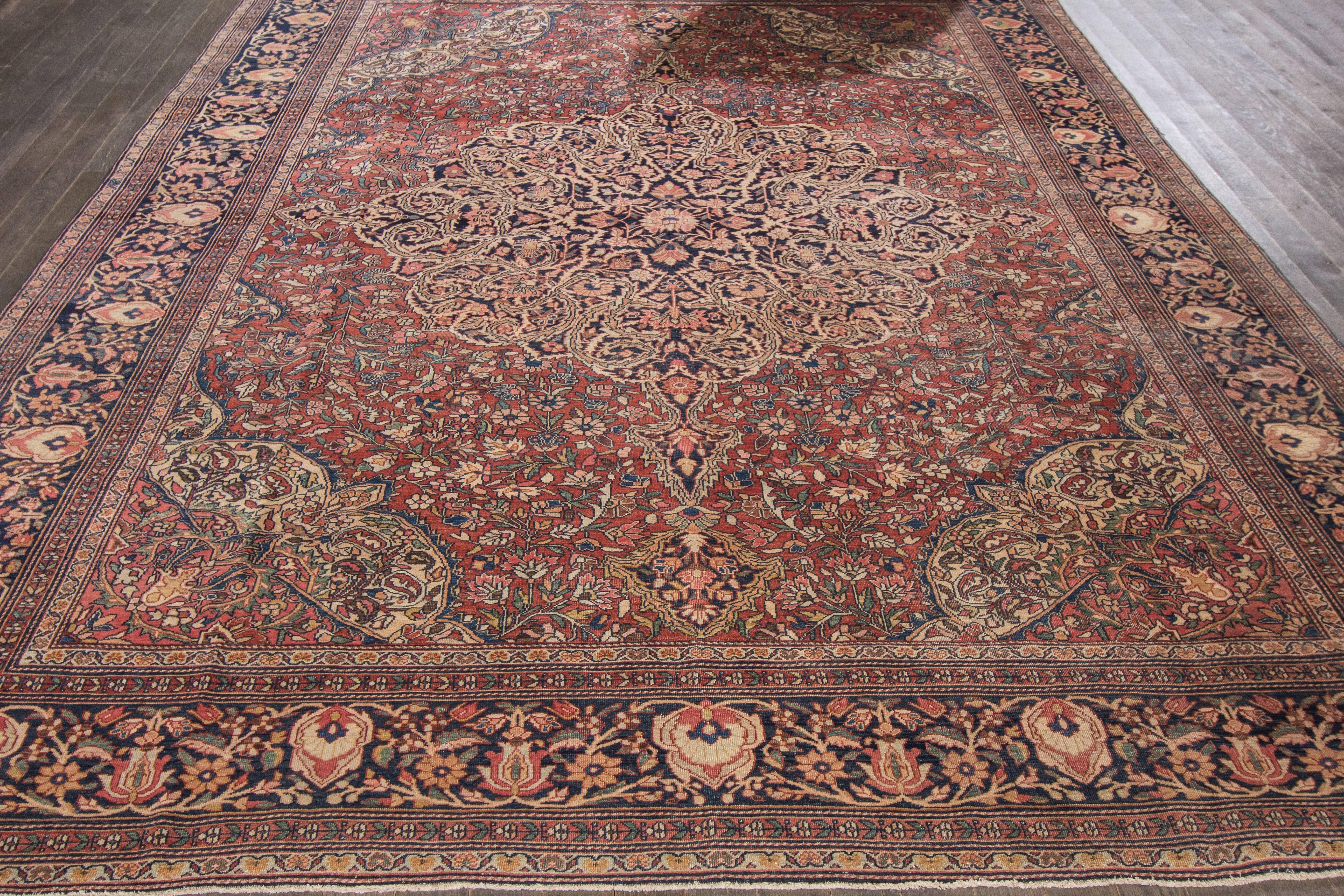 Hand-Knotted Simply Beautiful Antique Farahan Rug For Sale