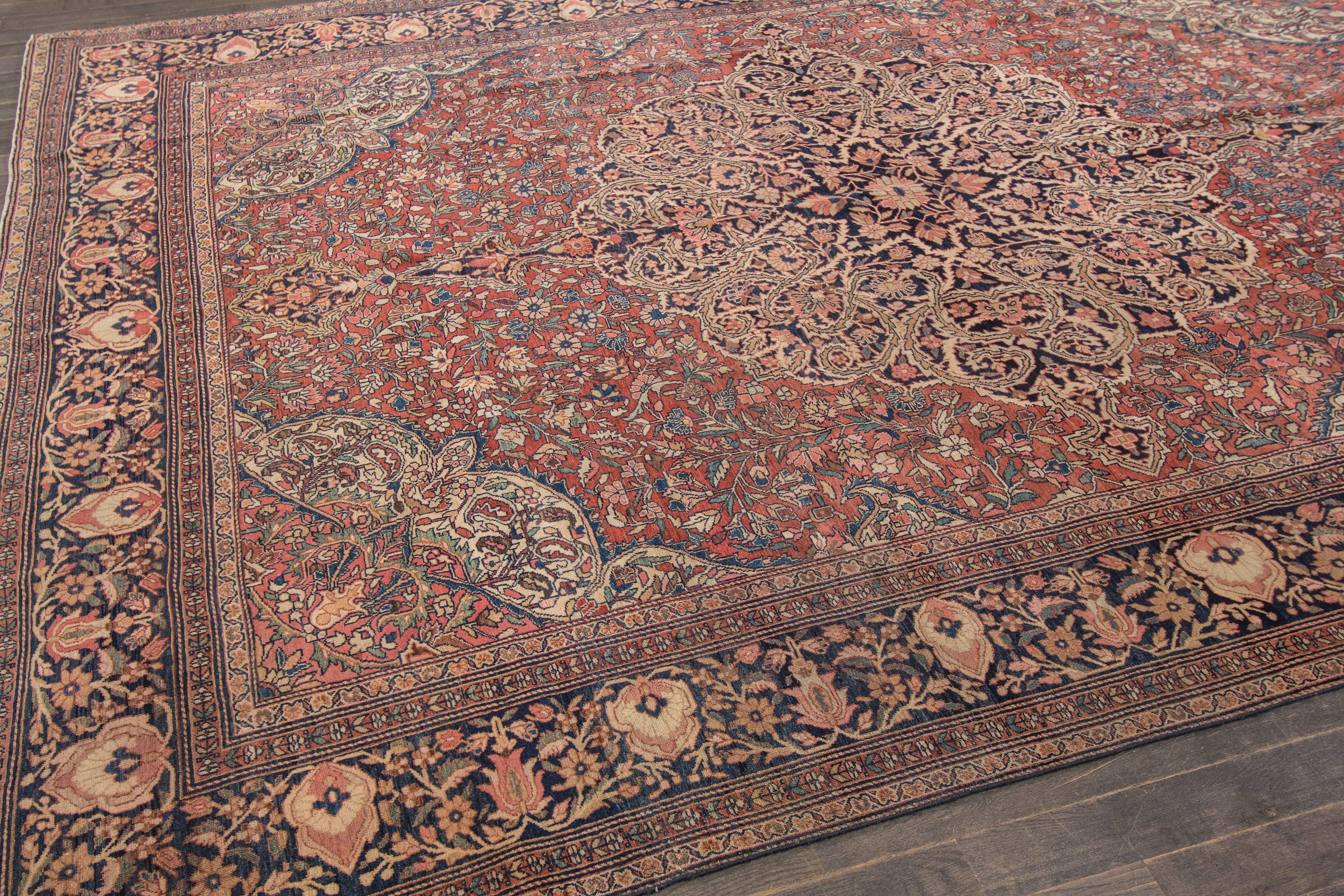 Late 19th Century Simply Beautiful Antique Farahan Rug For Sale