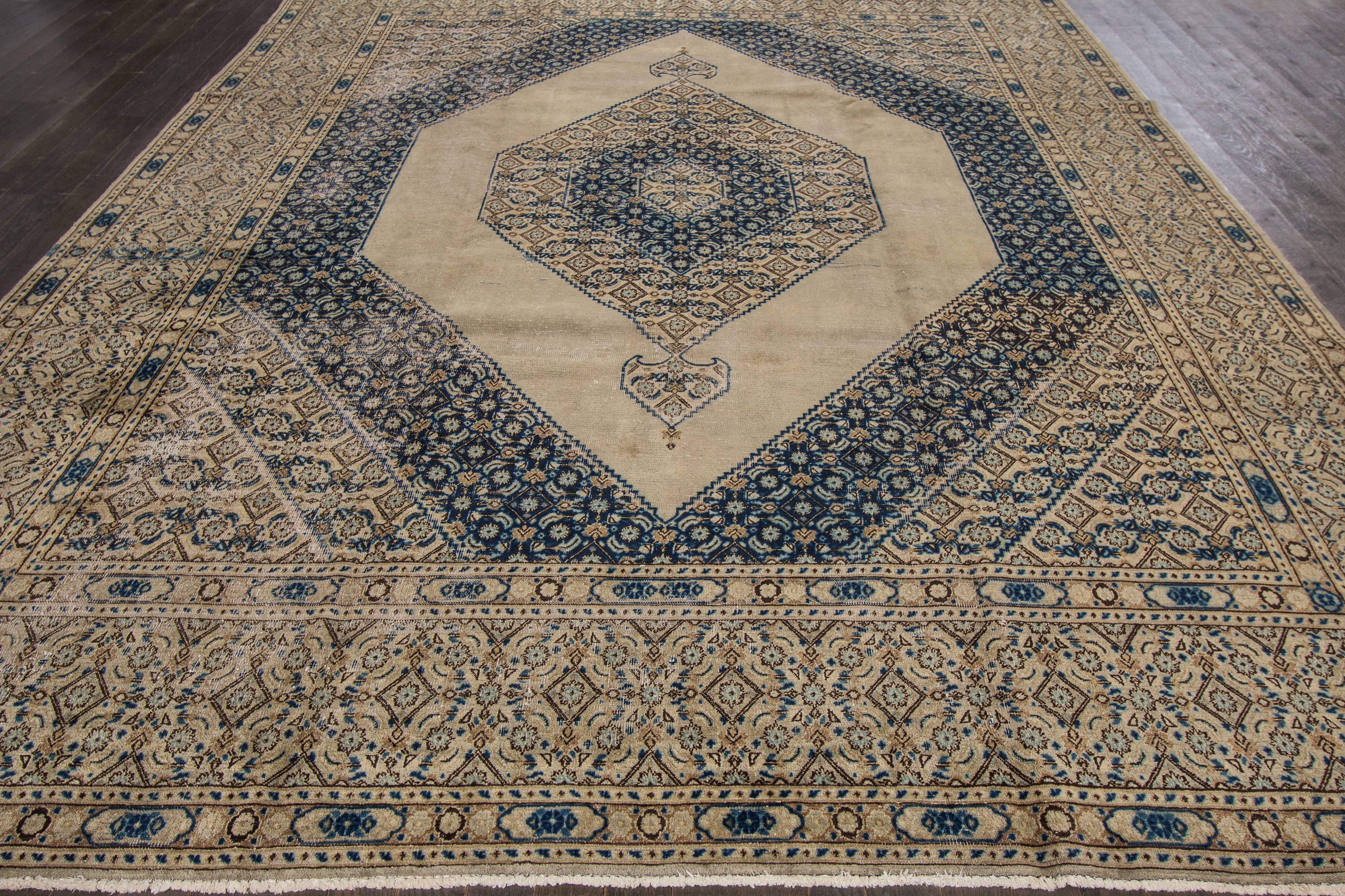 Mid-20th Century Great Looking Persian Tabriz Rug For Sale