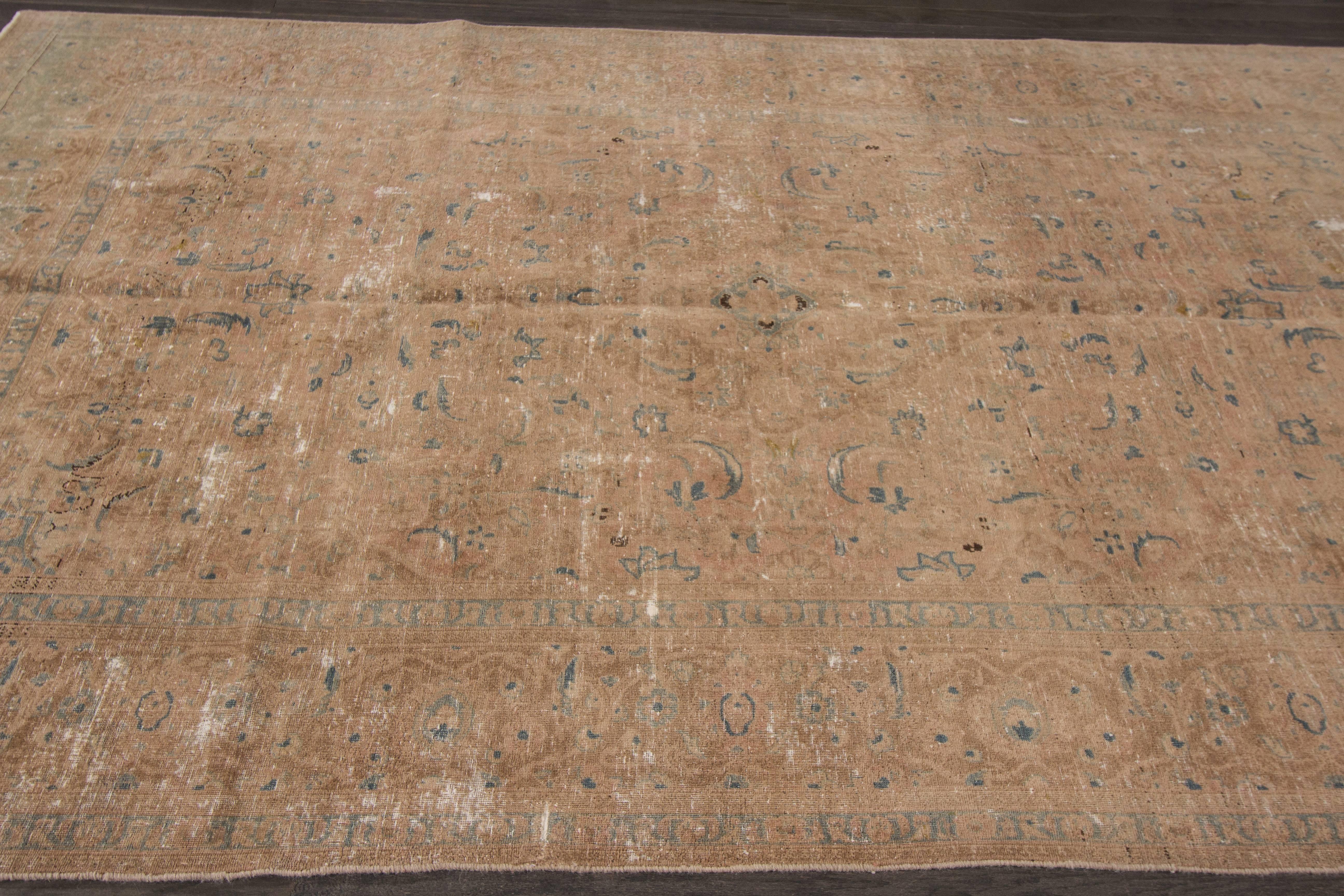 Vintage Distressed Persian Kerman Rug In Distressed Condition For Sale In Norwalk, CT