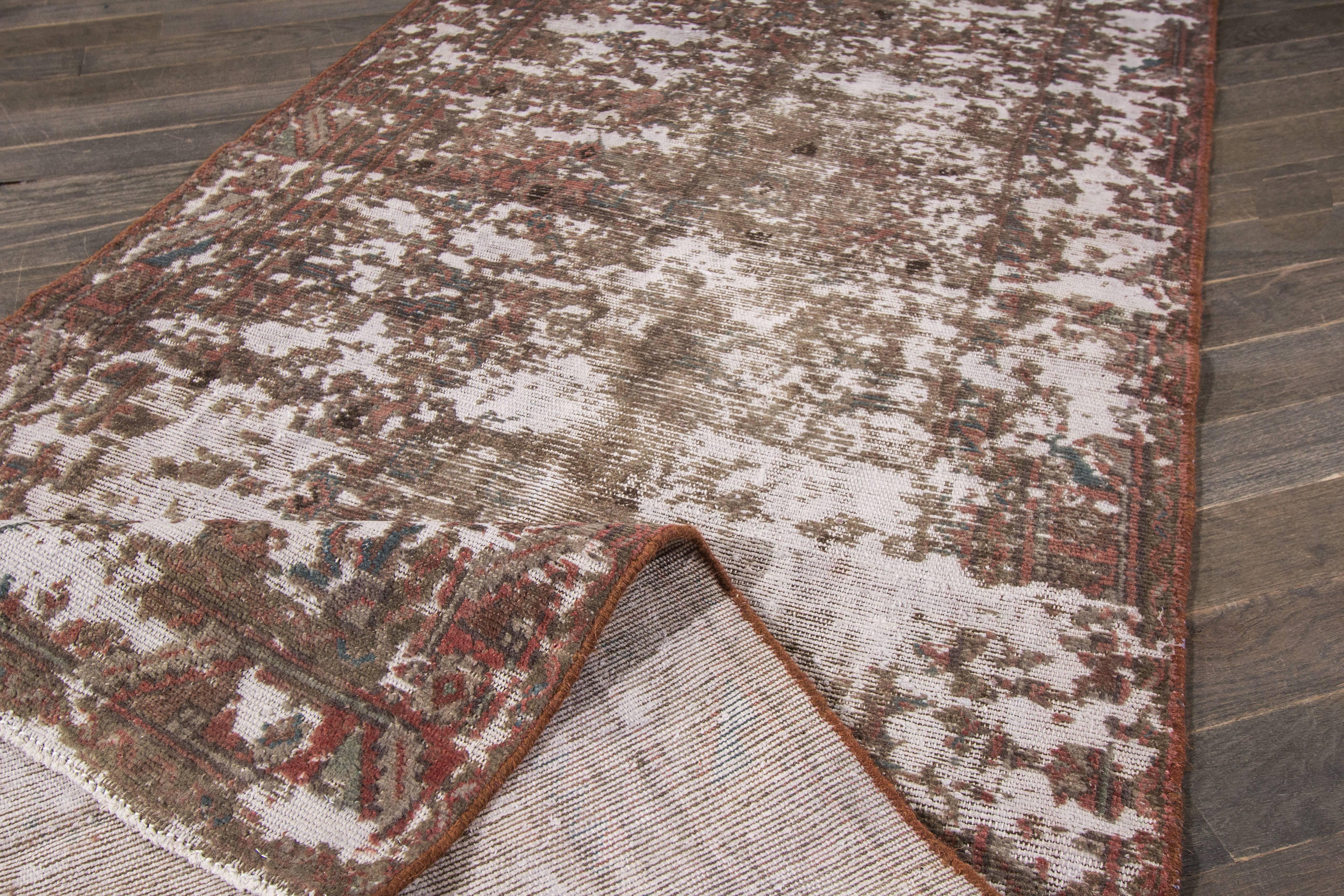 Persischer Tabriz-Teppich im Used-Look im Angebot 1
