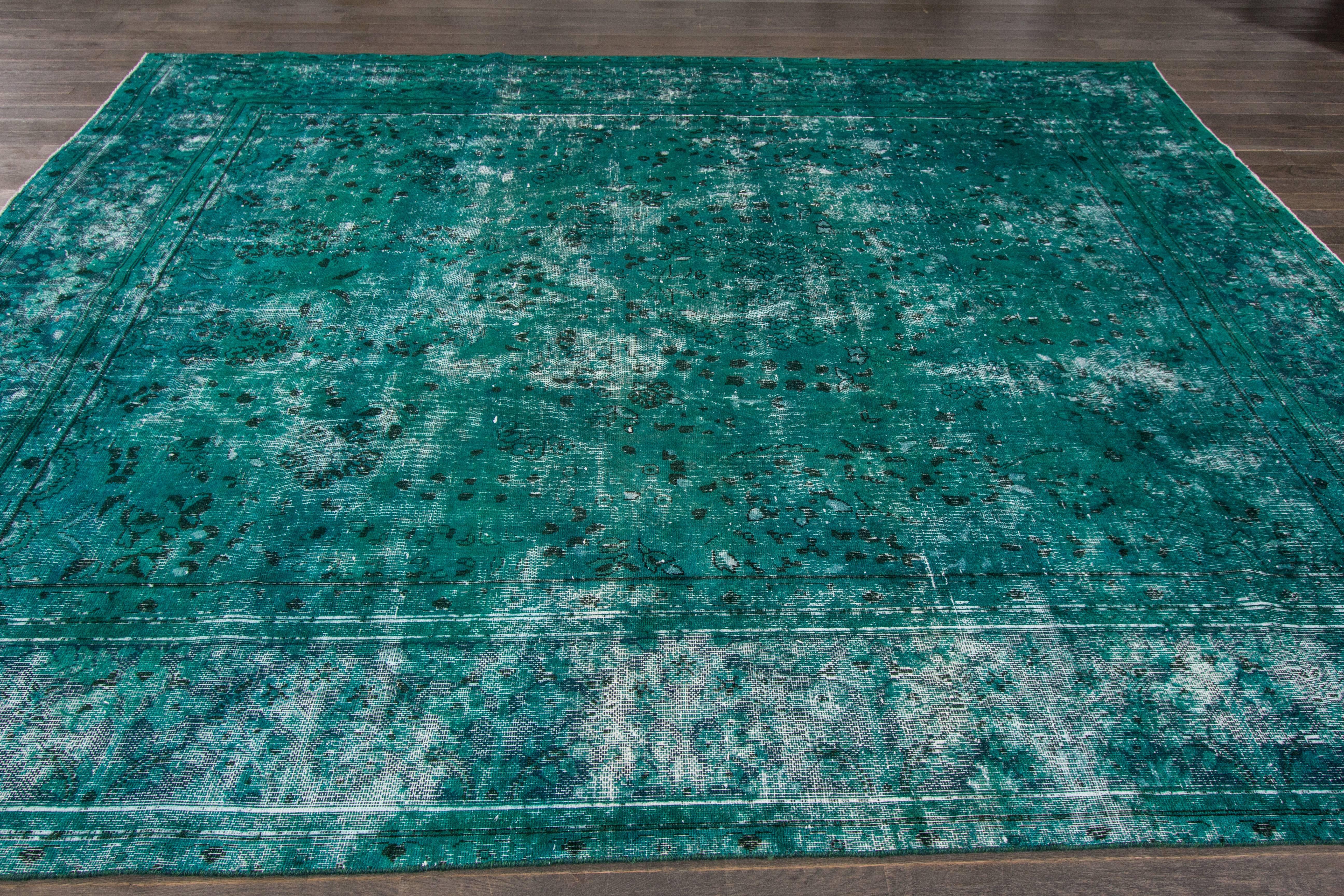 Vintage Distressed Overdyed Rug In Distressed Condition In Norwalk, CT