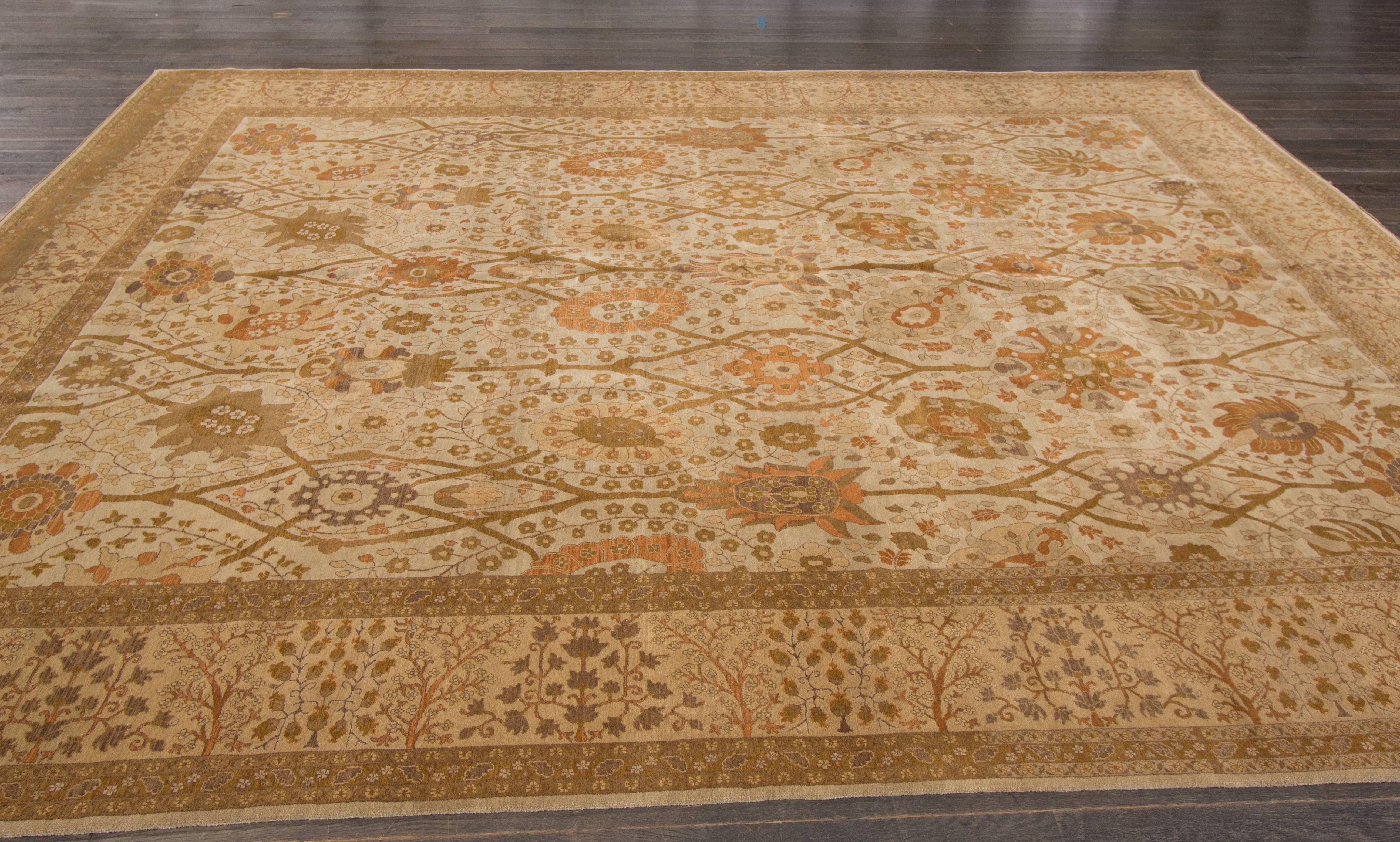 Persischer Täbriz-Teppich (Handgeknüpft) im Angebot