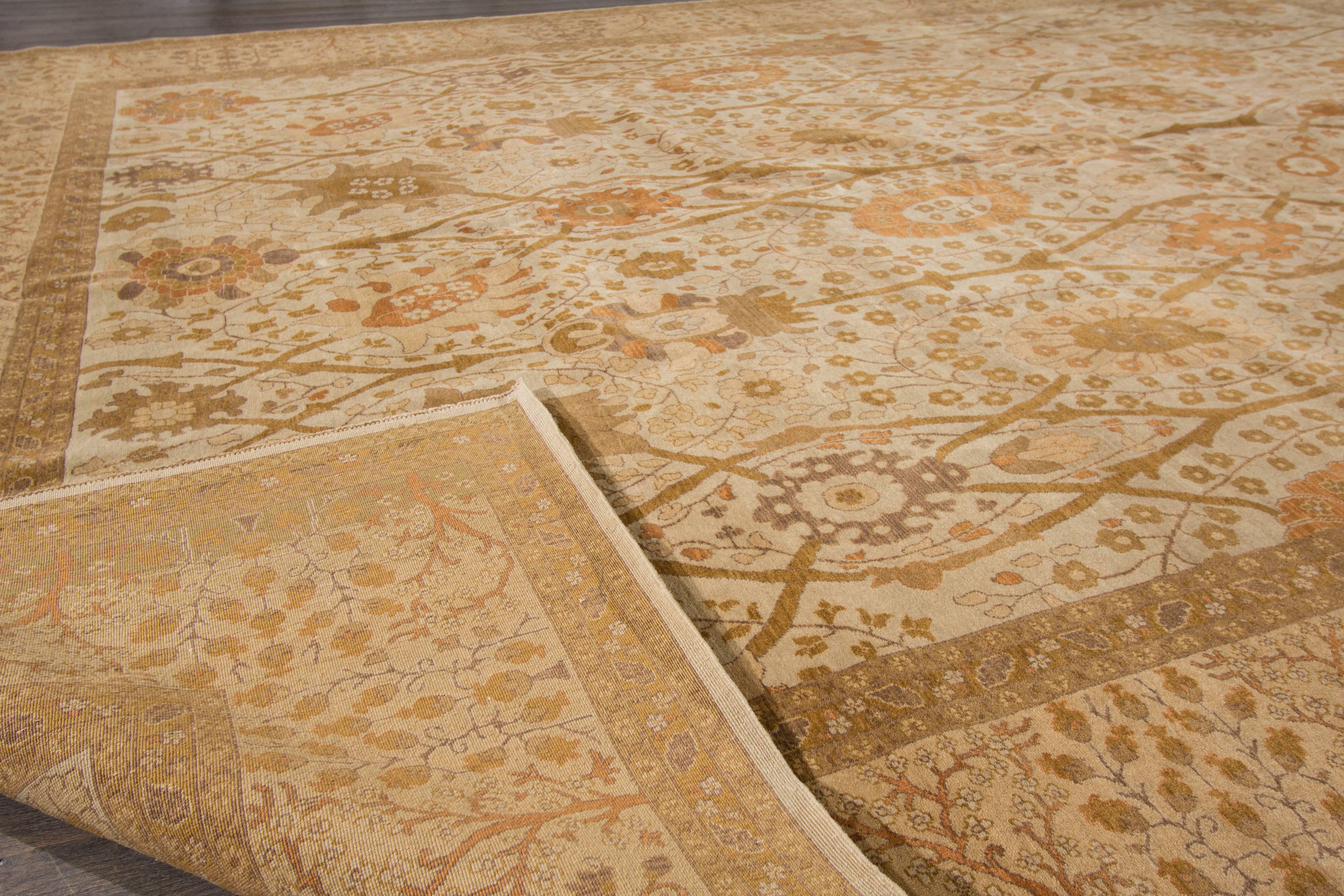 Persischer Täbriz-Teppich im Angebot 2