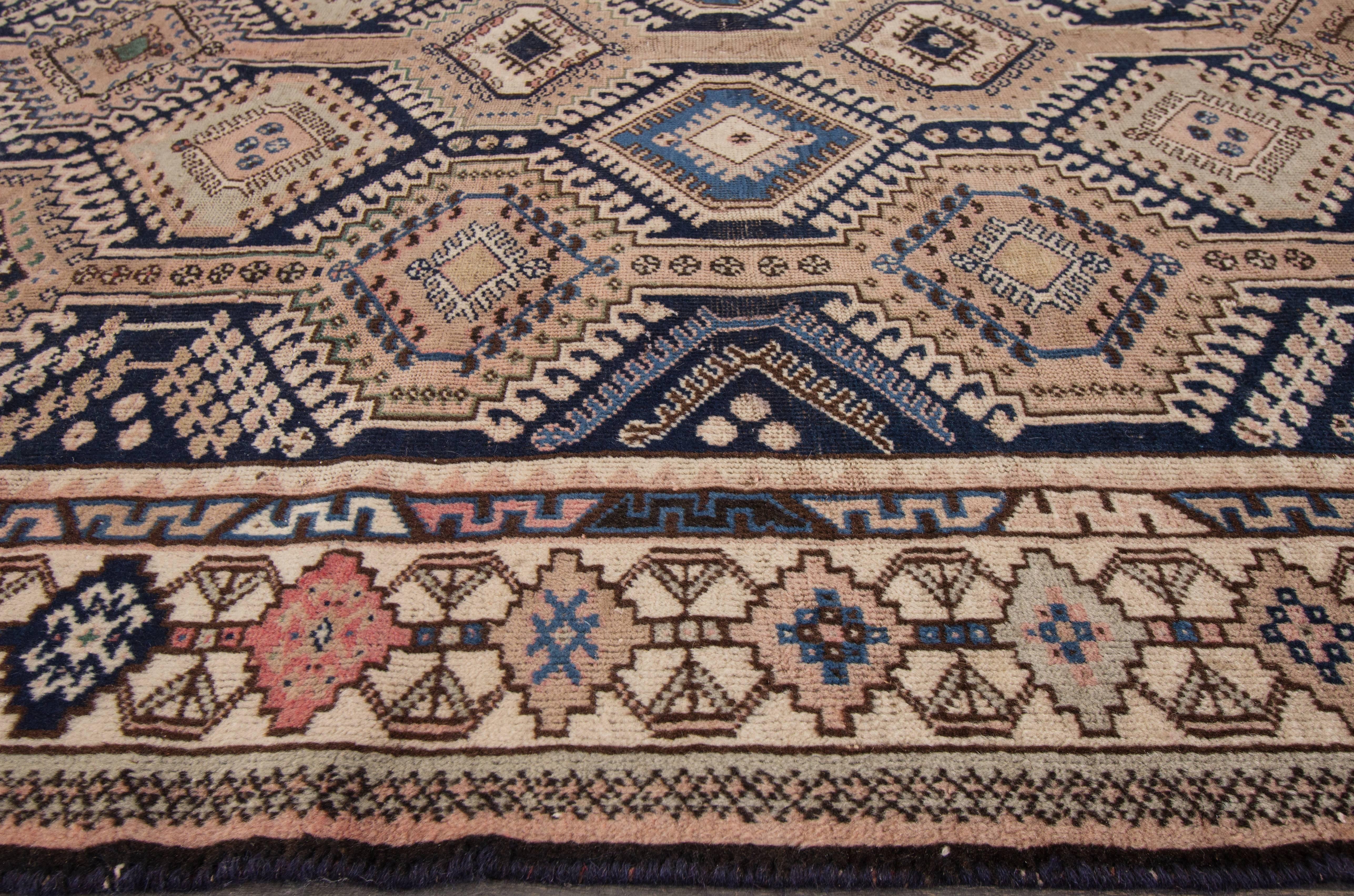 Early 20th Century Antique Persian Shiraz Rug For Sale