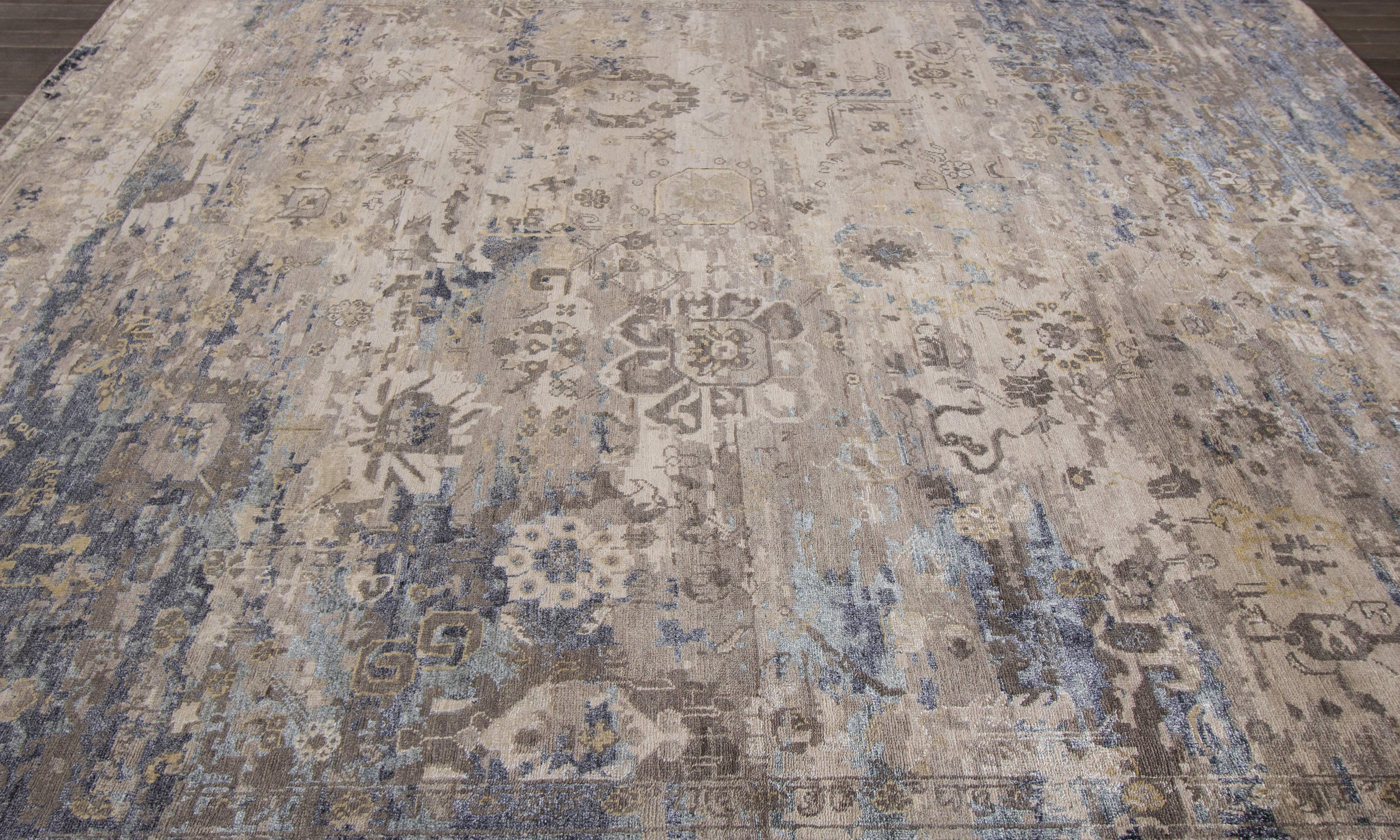 This beautiful 21st century contemporary Indian hand-knotted design rug will make your floor look splendid. This collection is made in wool. It's measures are: 7'.11 x 9'.11
This 21st century contemporary Indian rug was made in India.