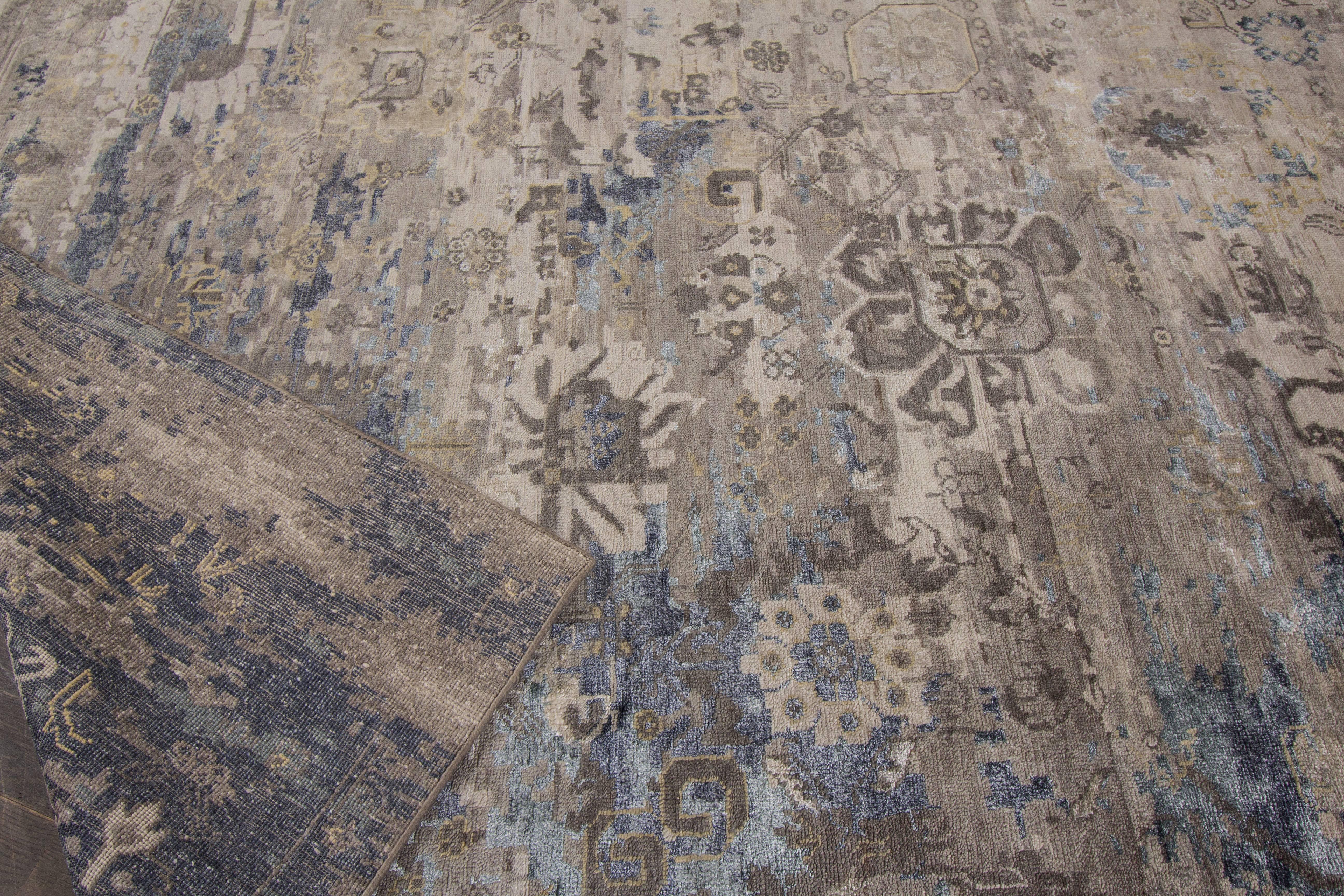 Hand-Knotted 21st Century Contemporary Indian Rug For Sale