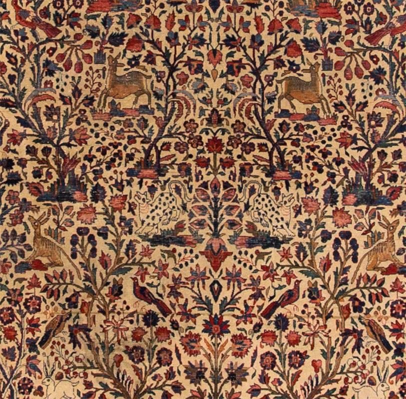 Early 20th Century Cream/Blue Pictorial Persian Kashan Carpet In Good Condition In Norwalk, CT