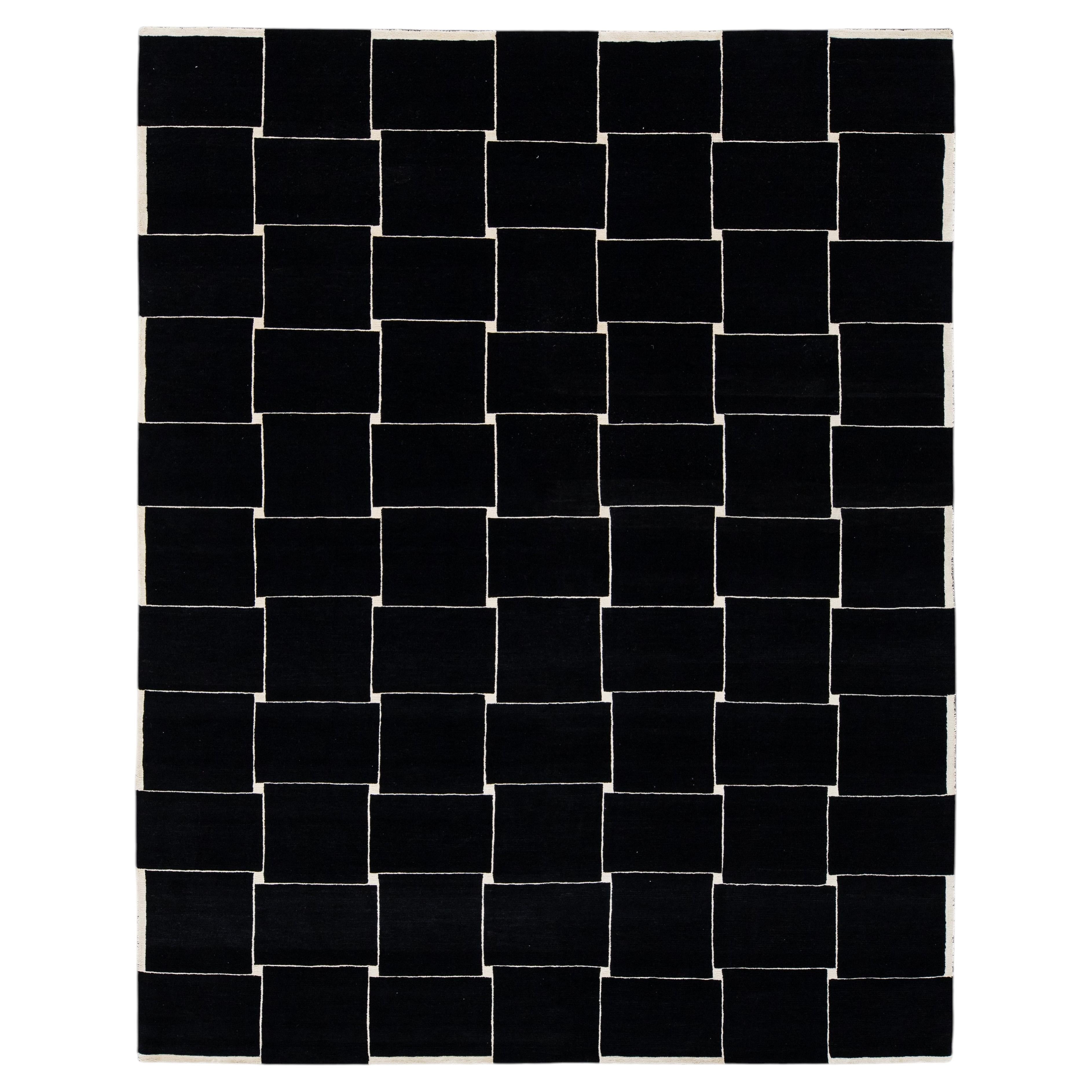 Contemporary Graphic Basketweave Black and Cream Wool Rug Modernist Grid 8X10