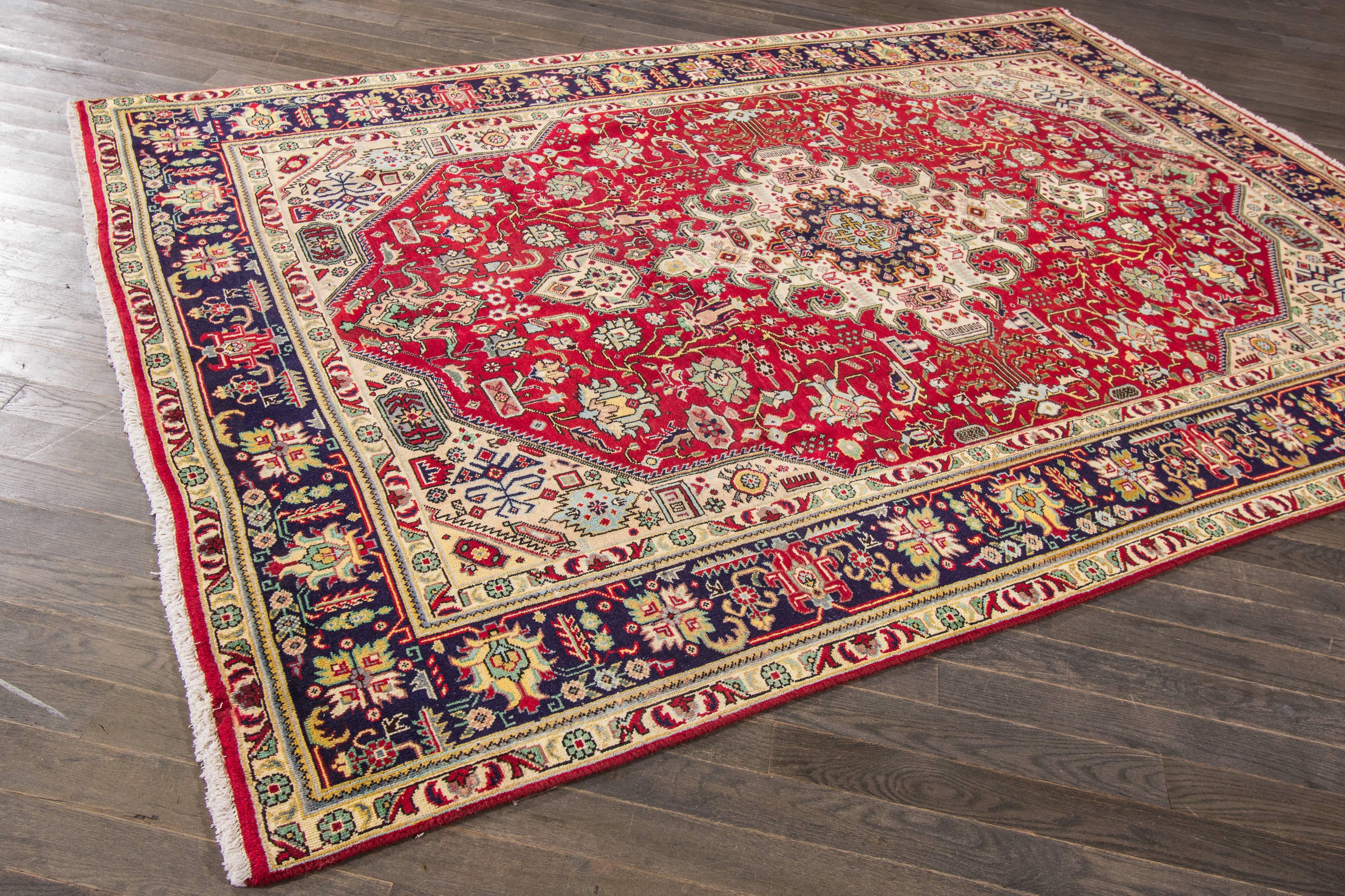 Mid-20th Century Vintage Persian Kashan Rug For Sale