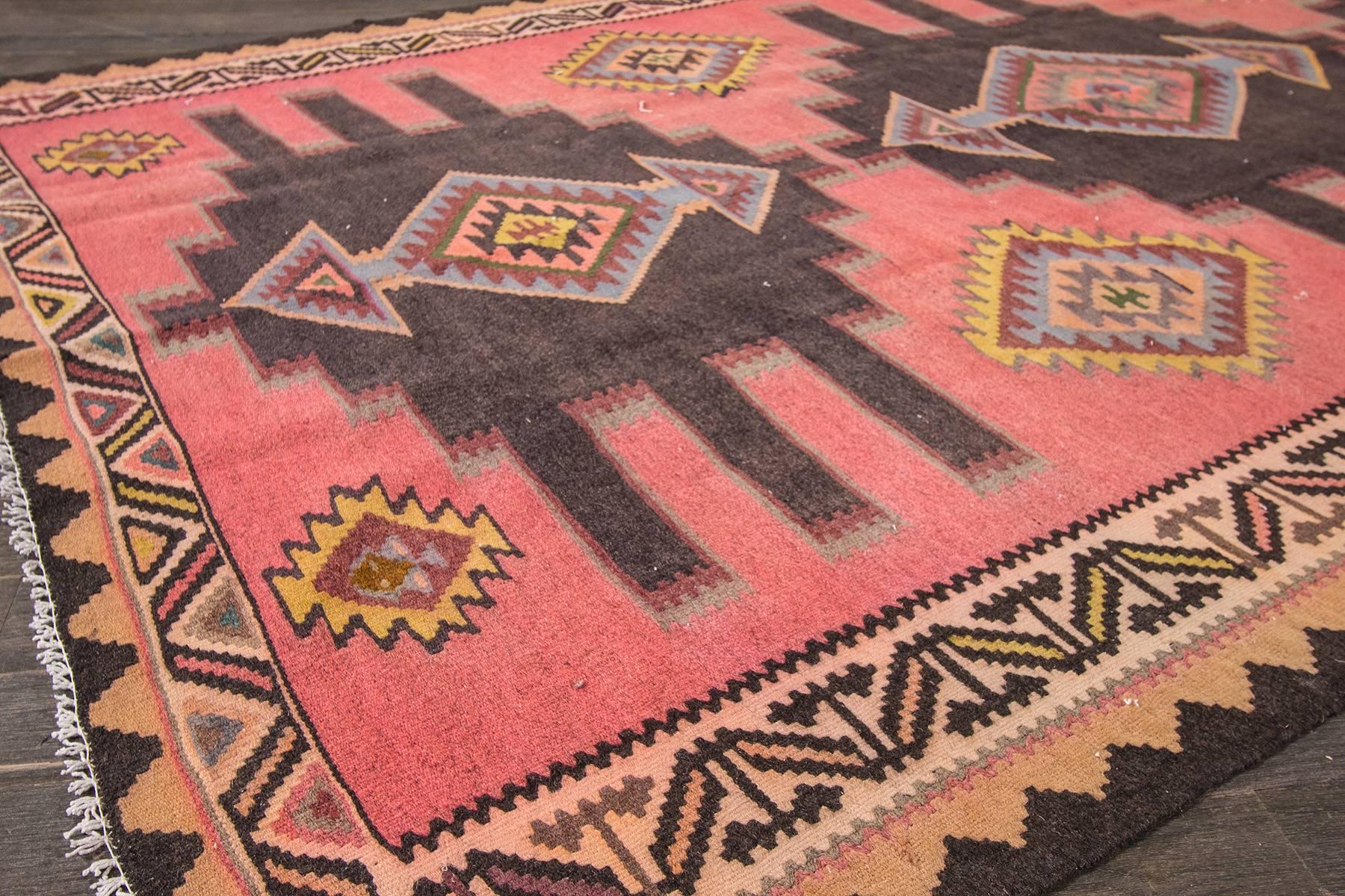 Wool Gorgeously Contrasted Persian Kilim Rug