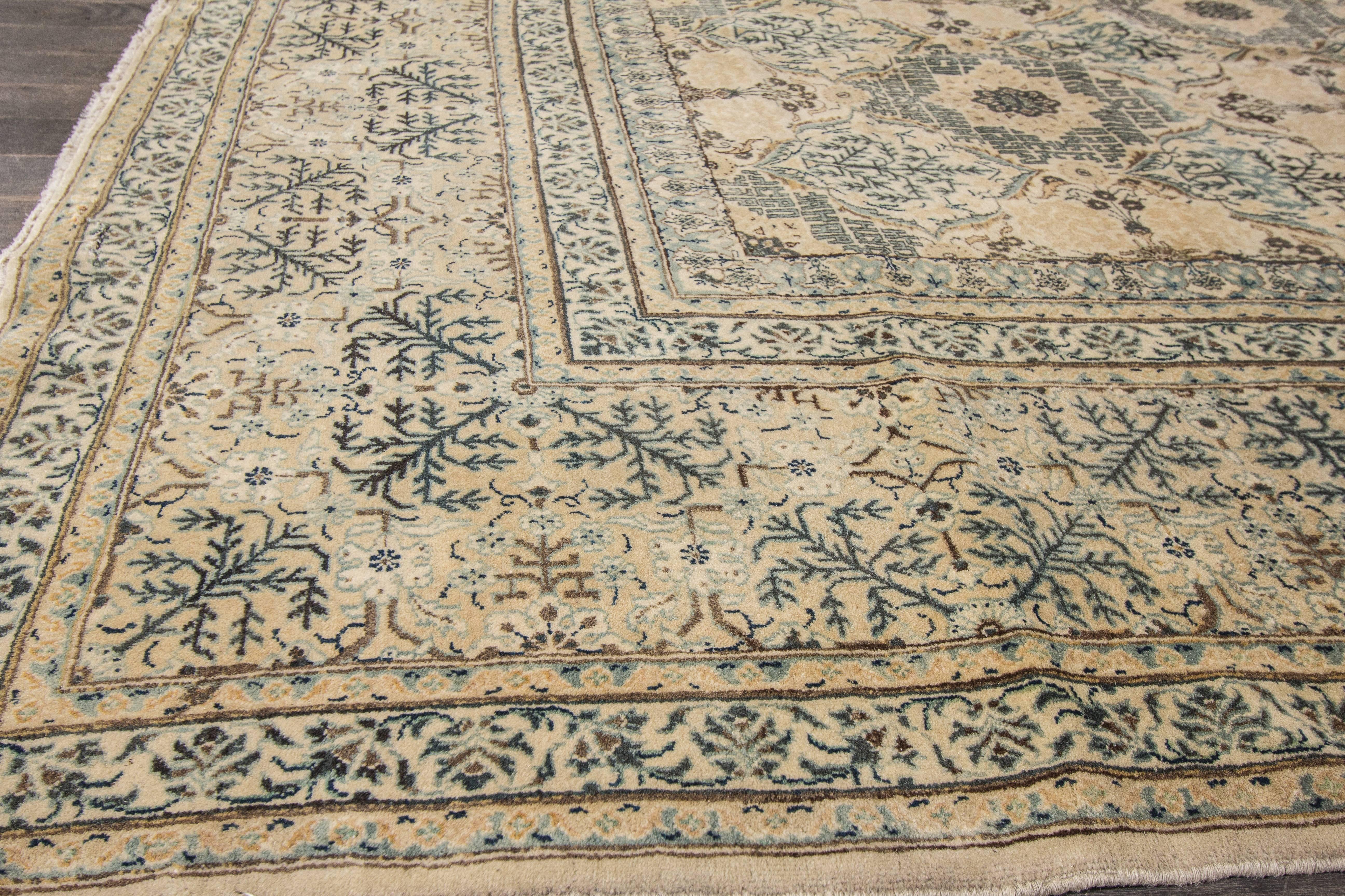 Hand-Knotted Beautifully Designed Antique Kashan Rug For Sale