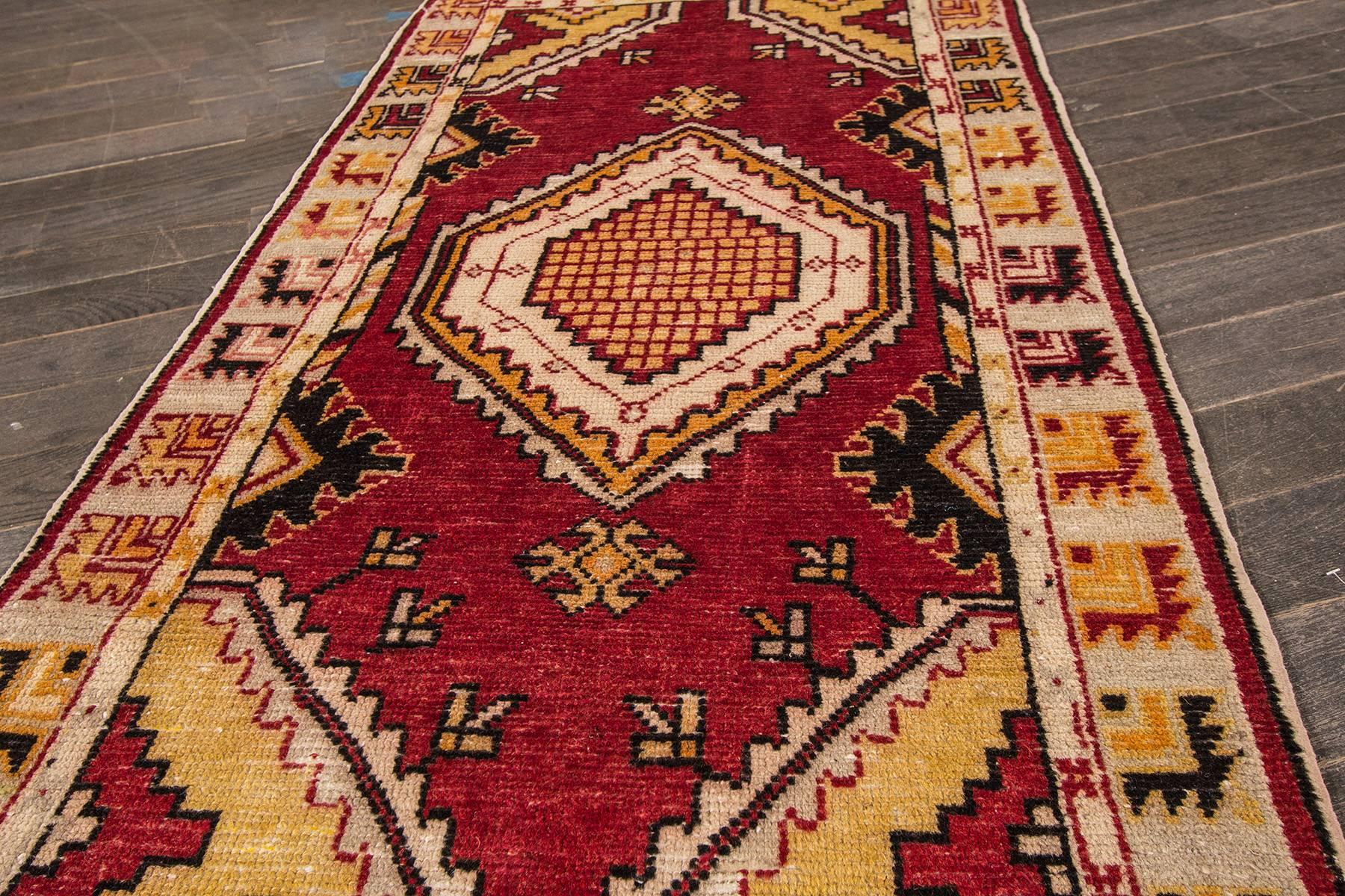 Early 20th Century Vintage Anatolian Rug, 2'6