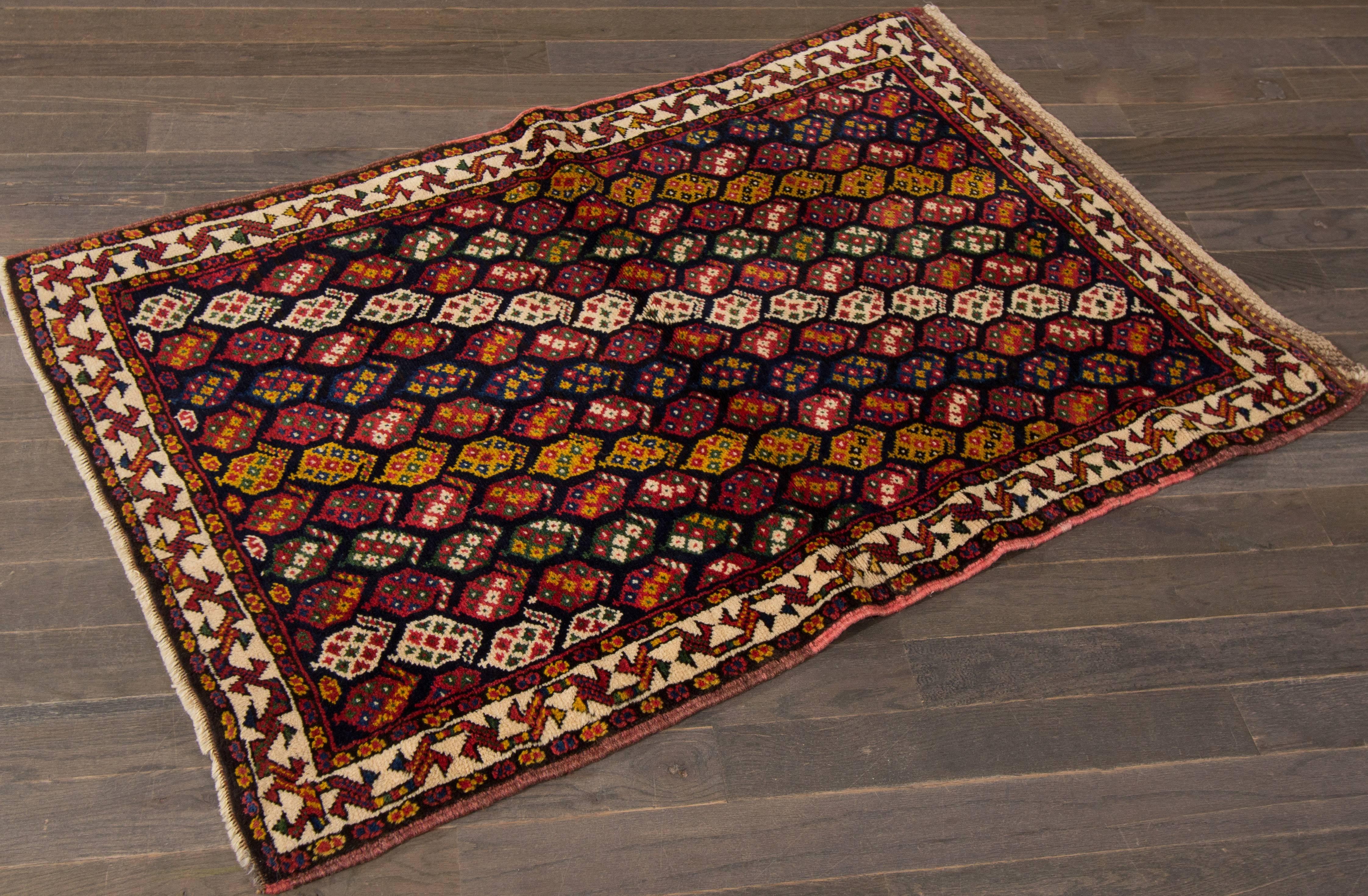 Persian Beautifully Designed Collectible Shiraz Rug For Sale